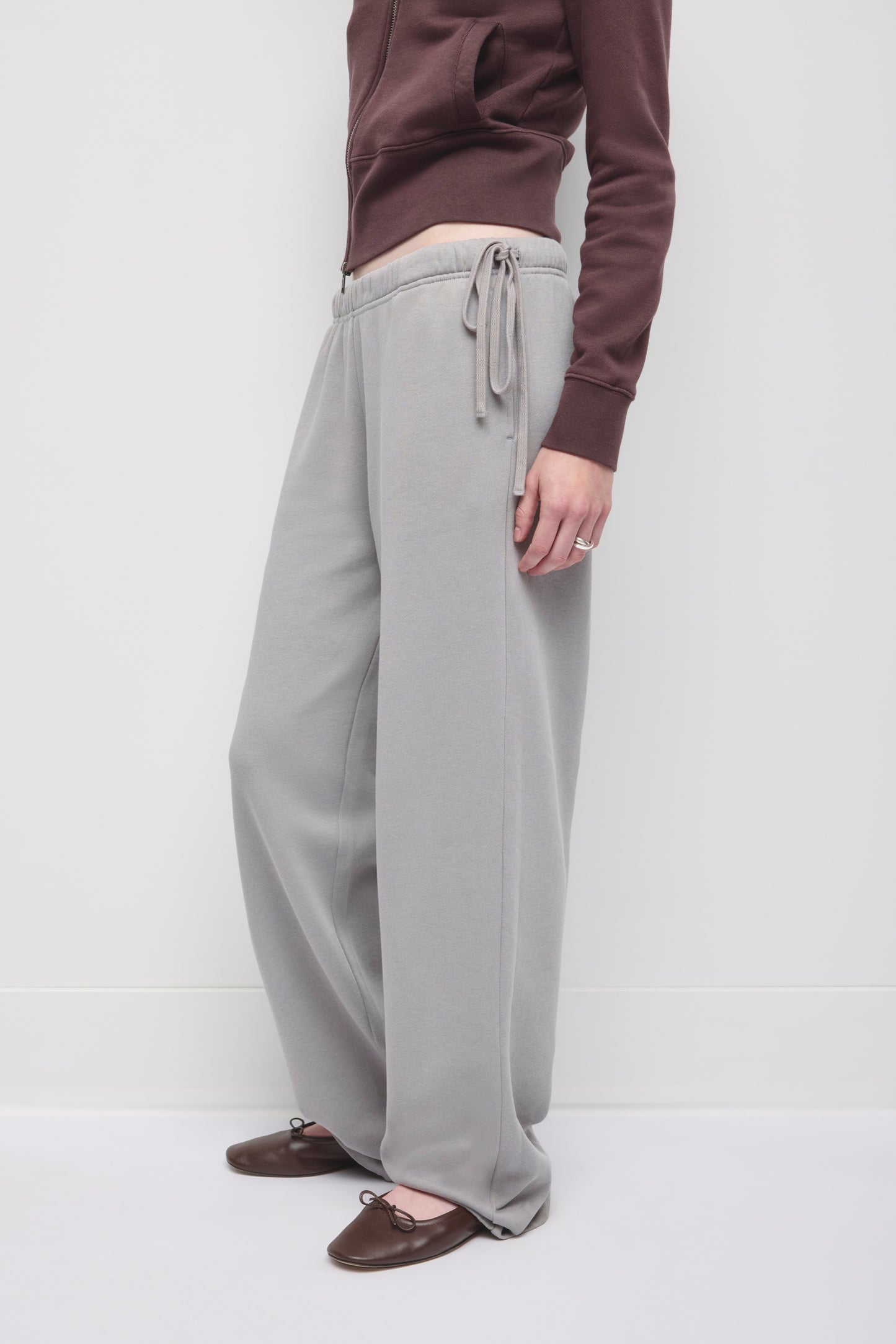 Women's Side Tie Sweatpant in Gypsum