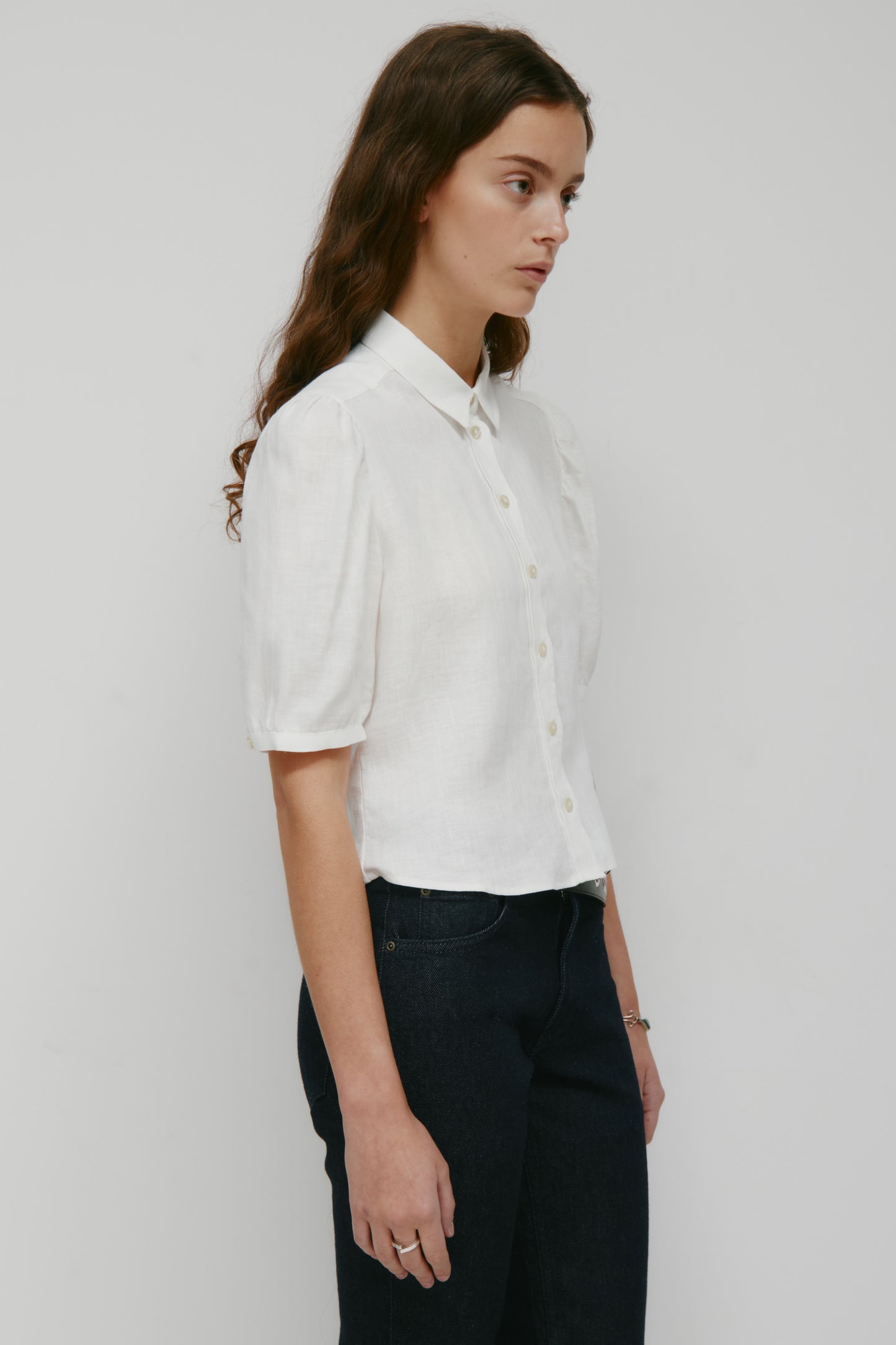 Women's Sila Linen Blouse in Marshmallow