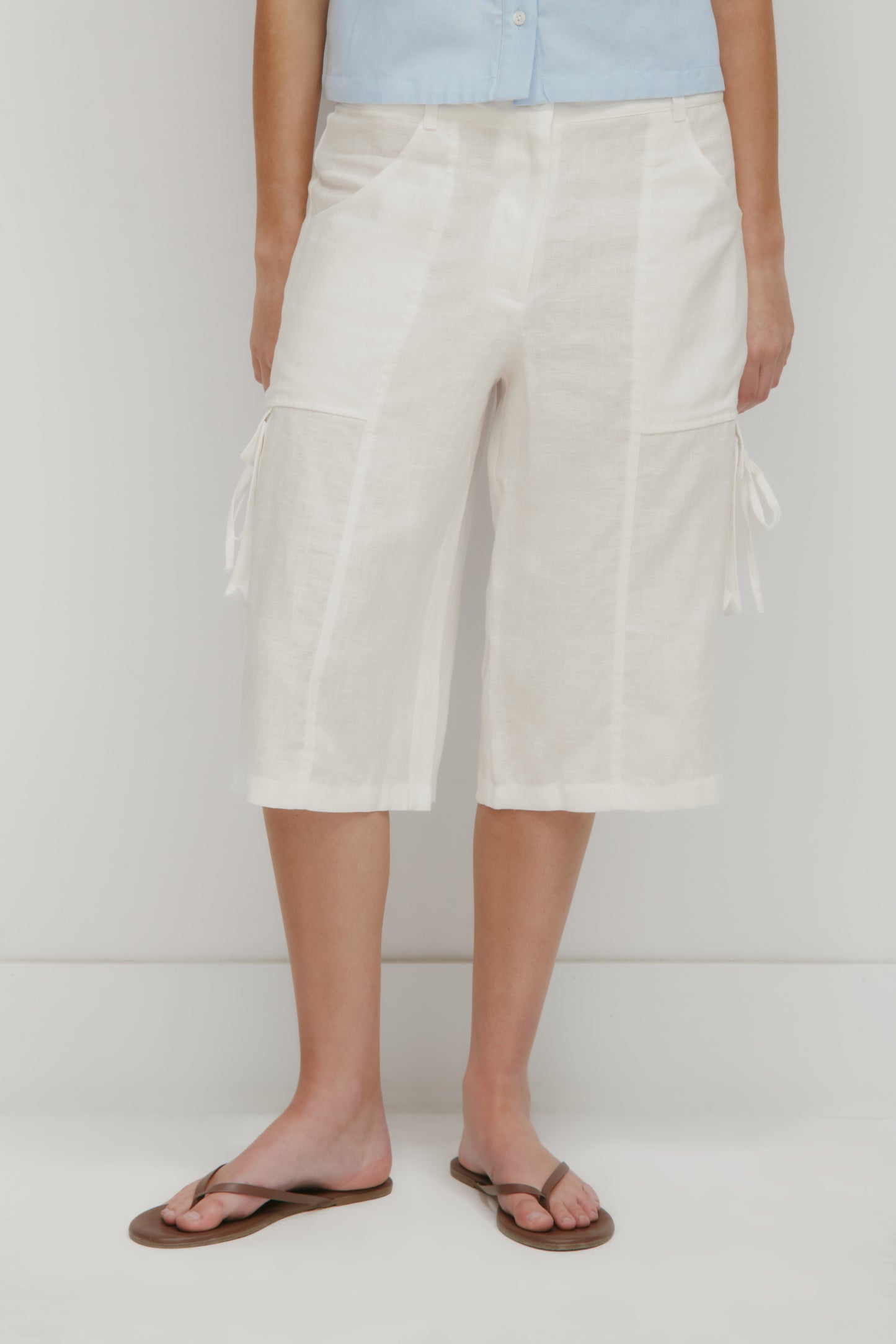 Women's Sila Linen Tie Short in Marshmallow