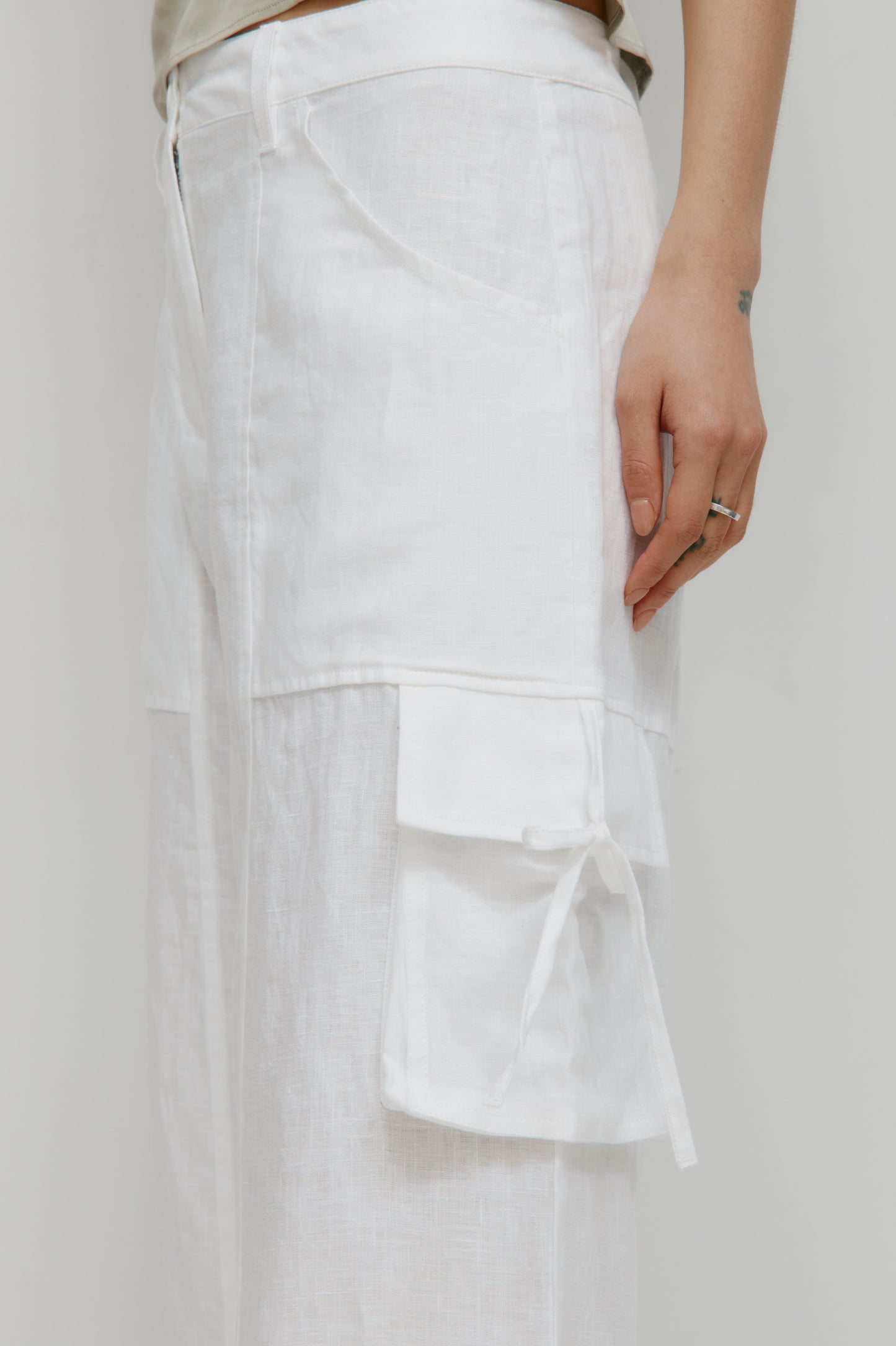 Women's Sila Linen Tie Pant in White