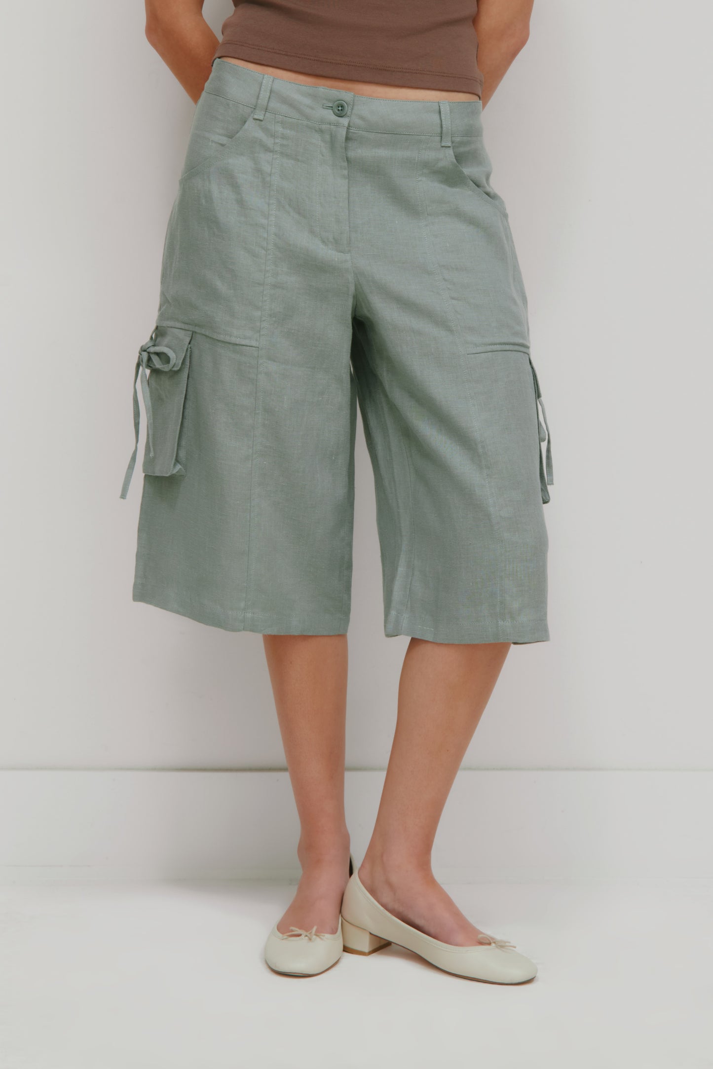 Women's Sila Linen Tie Short in Shadow