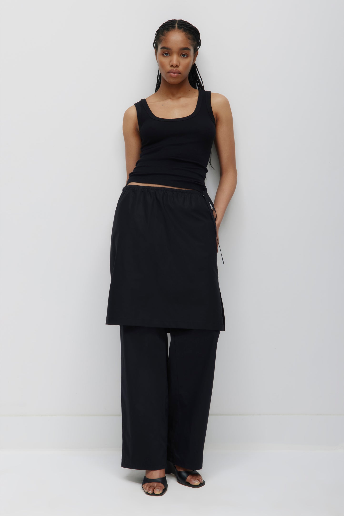 Women's Tala Skirt in Black