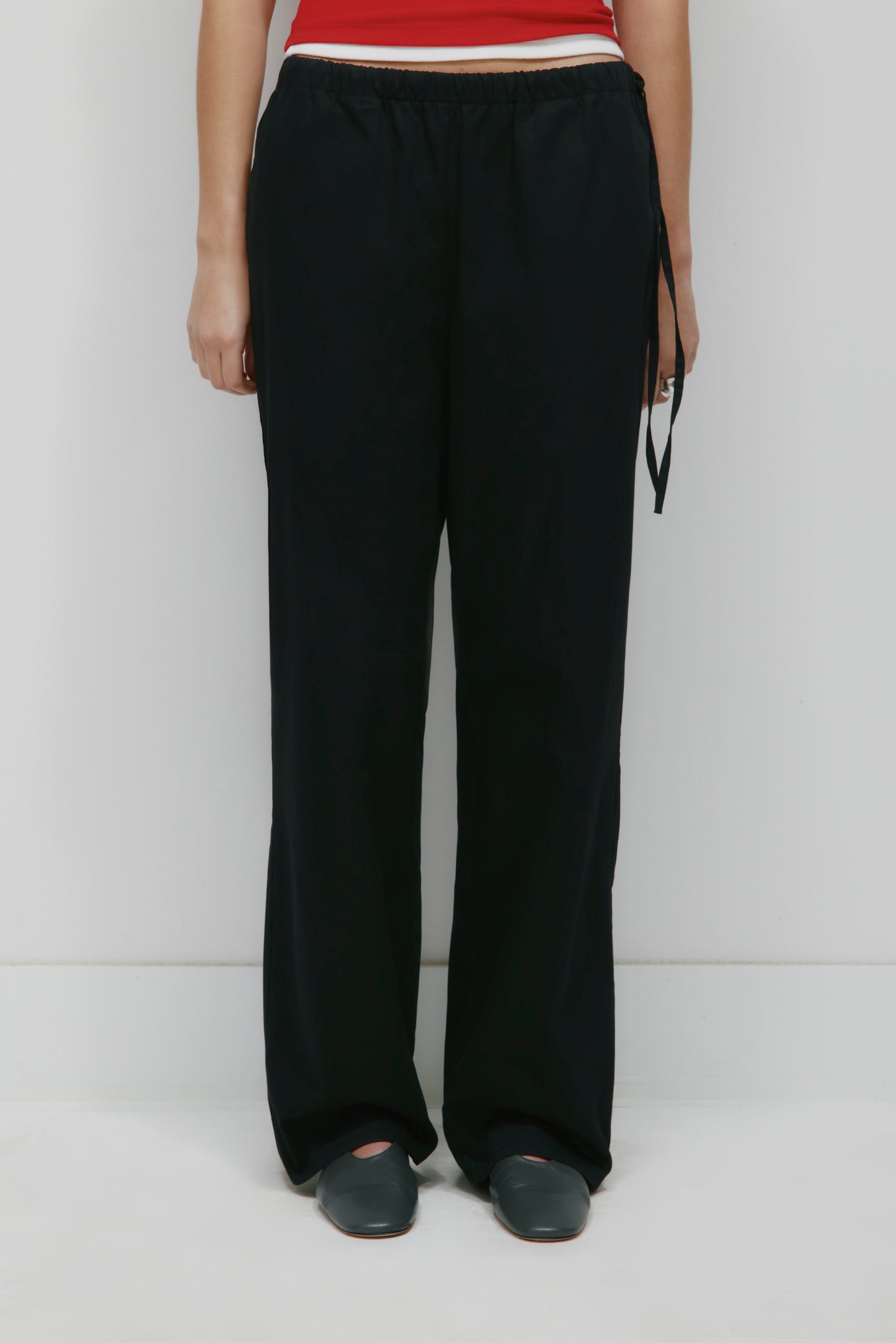 Women's Tara Poplin Pant in Black