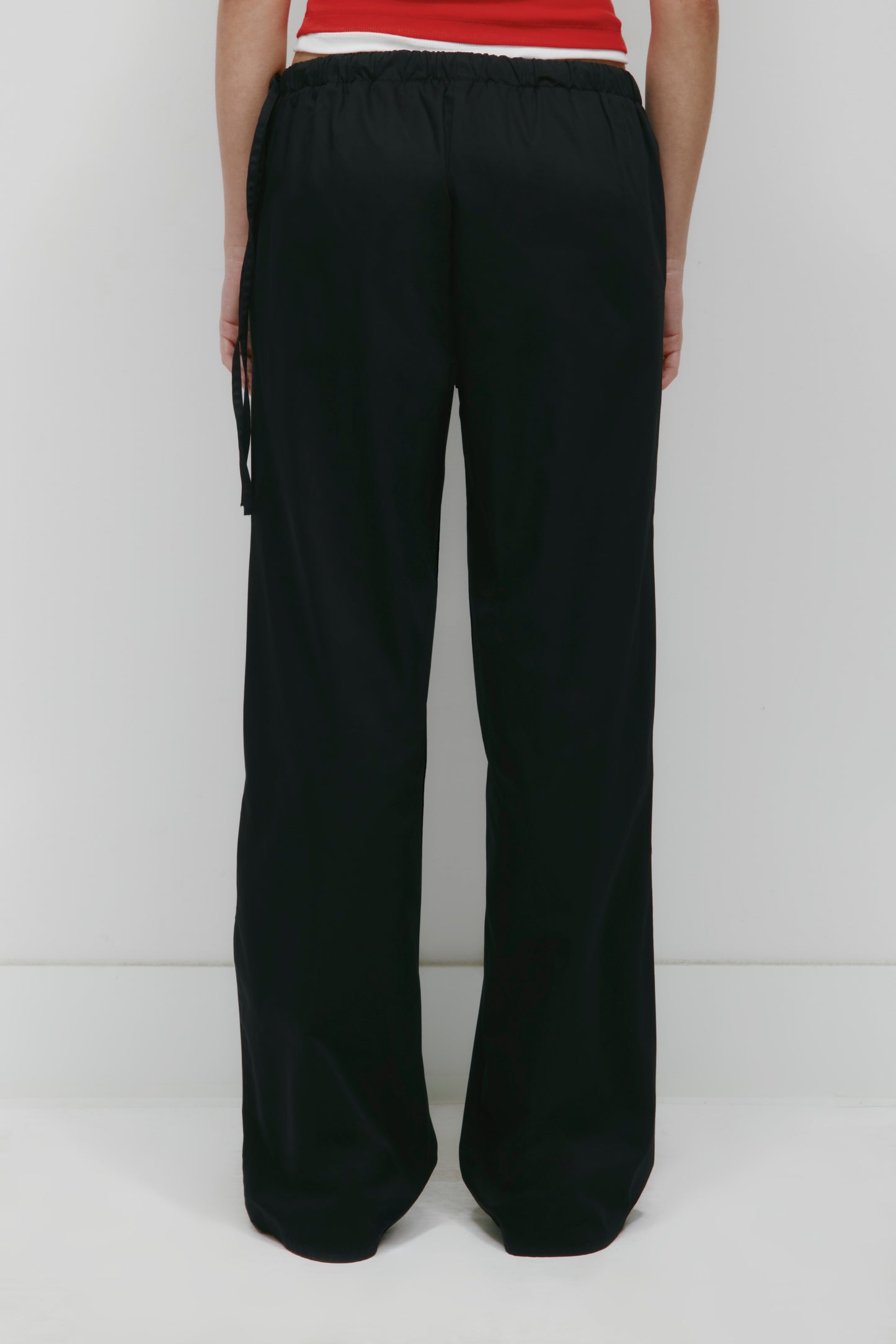 Women's Tara Poplin Pant in Black