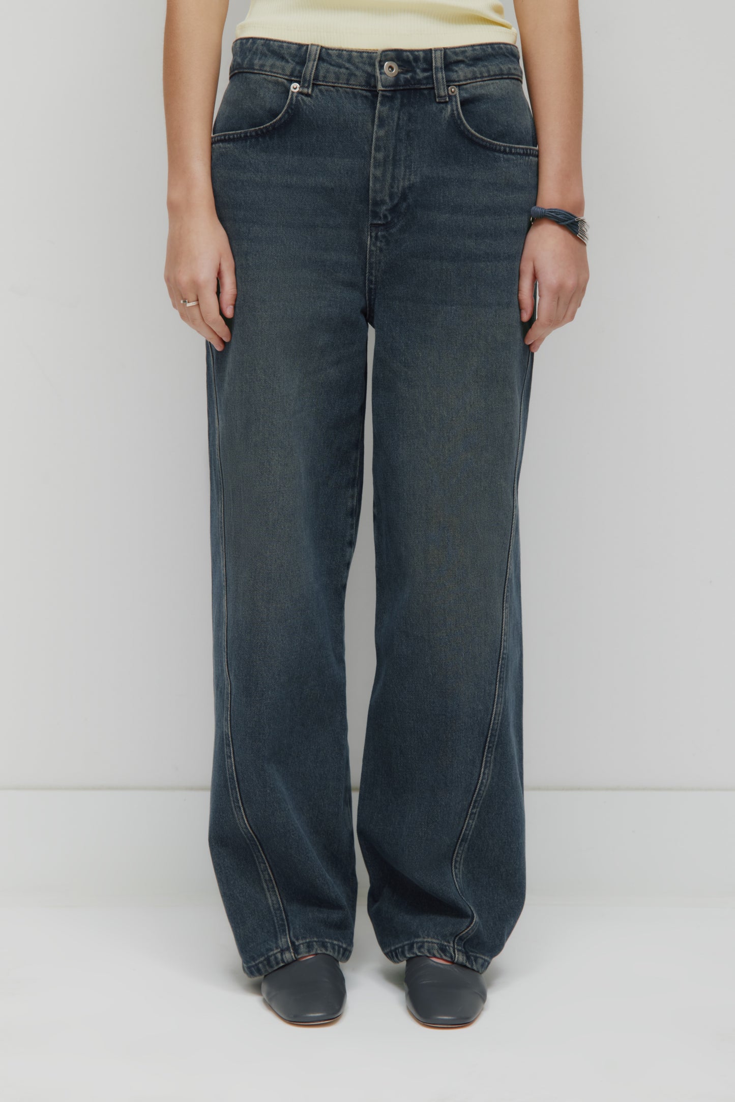 Women's Twisted Seam Denim in Storm Wash