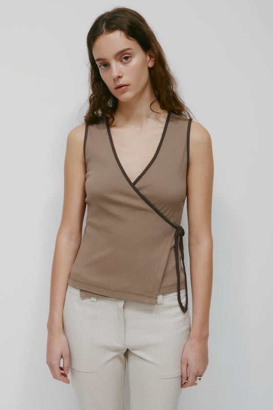 Women's Wrapped Tank in Taupe/Espresso