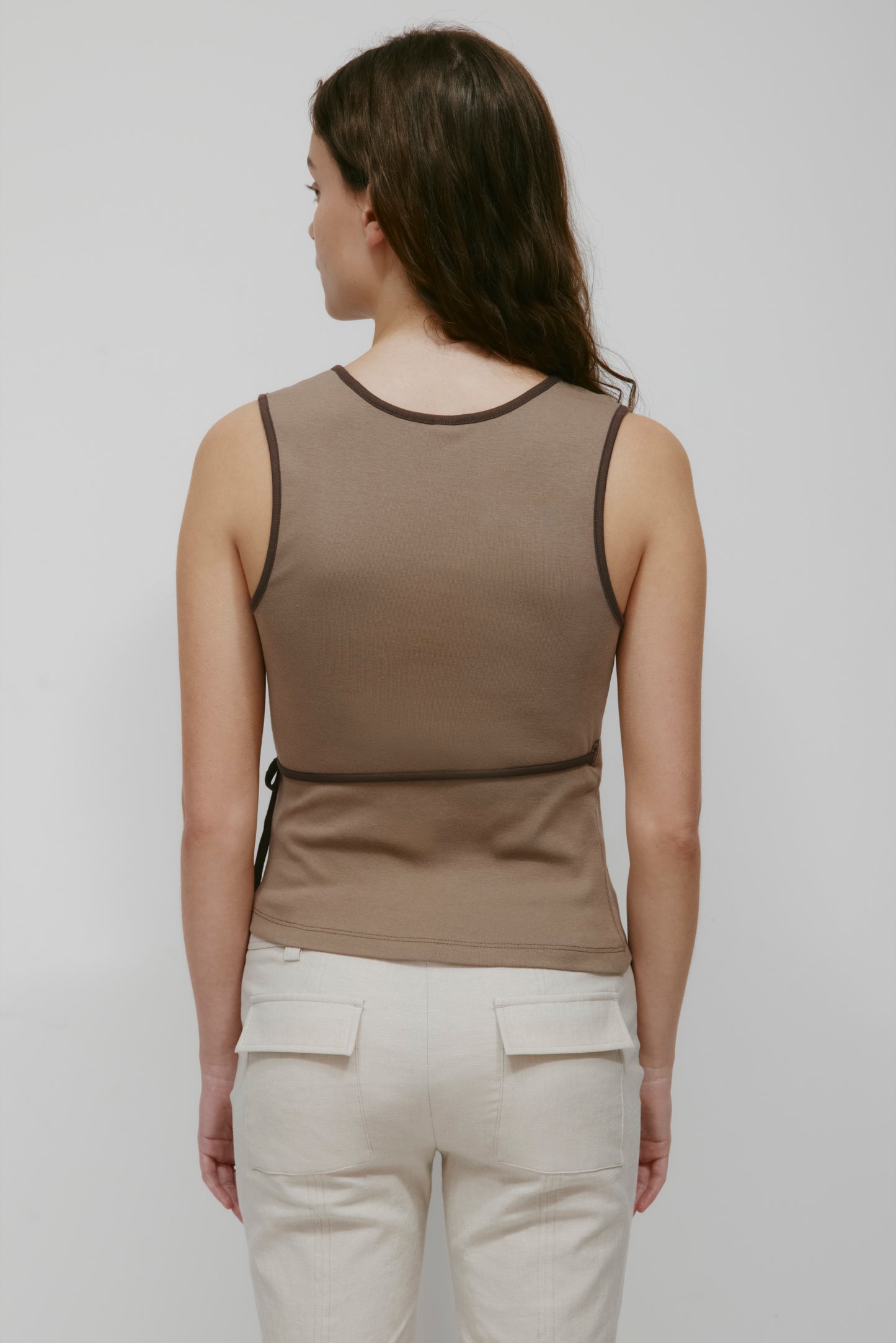 Women's Wrapped Tank in Taupe/Espresso