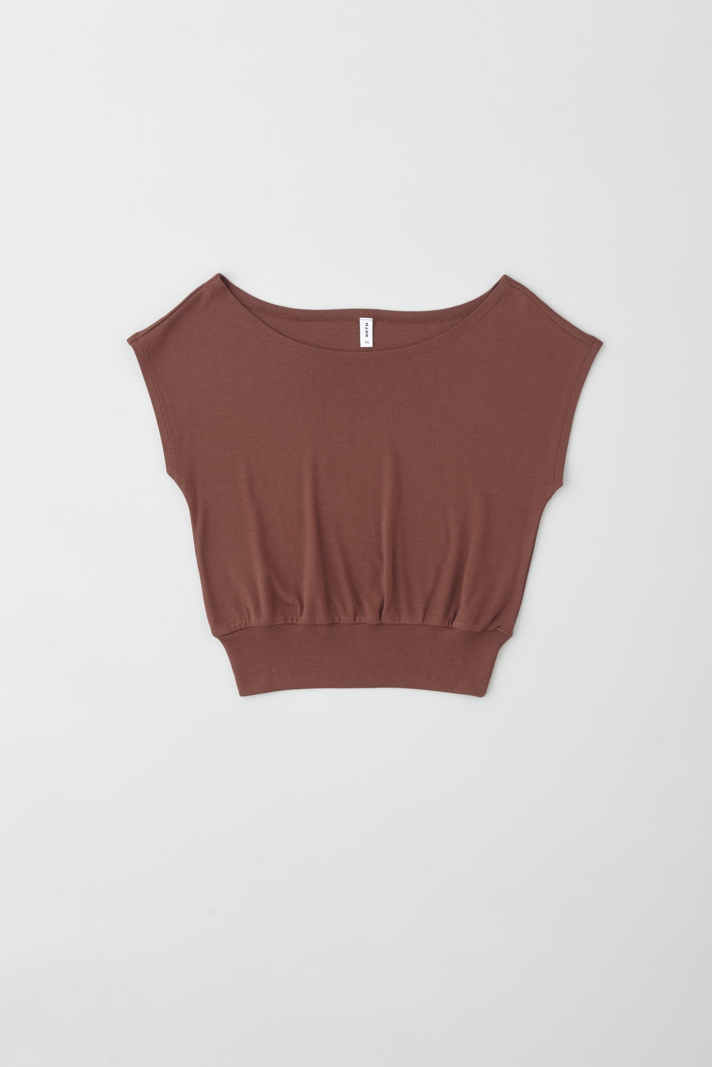 Women's Zahra Off Shoulder Tee in Cocoa