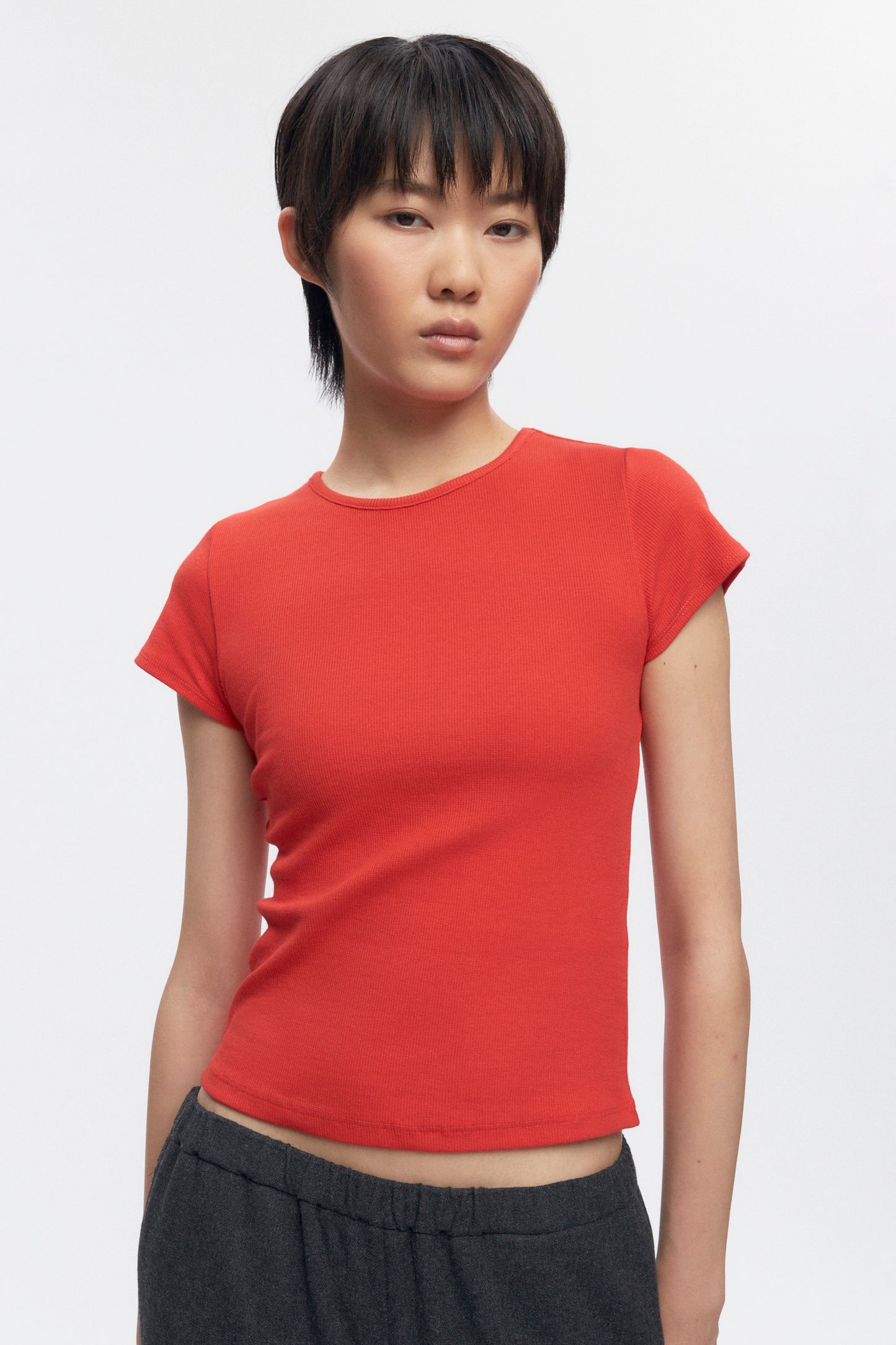 Women's 90's Tee in Fiery Red