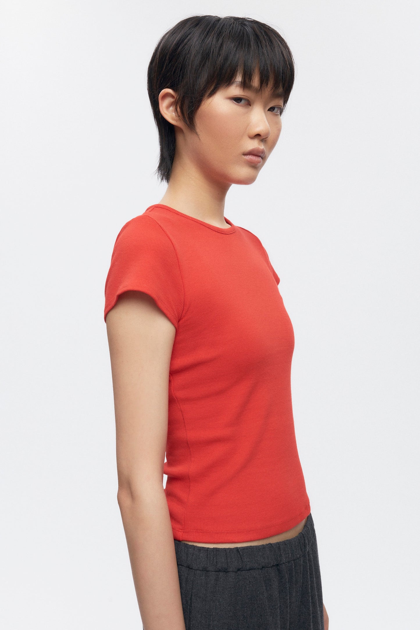 Women's 90's Tee in Fiery Red