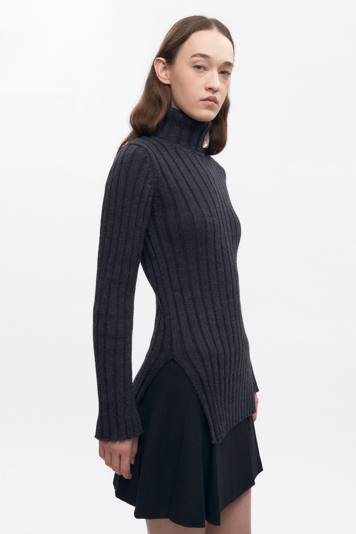 Women's 90's Turtleneck in Dark Charcoal