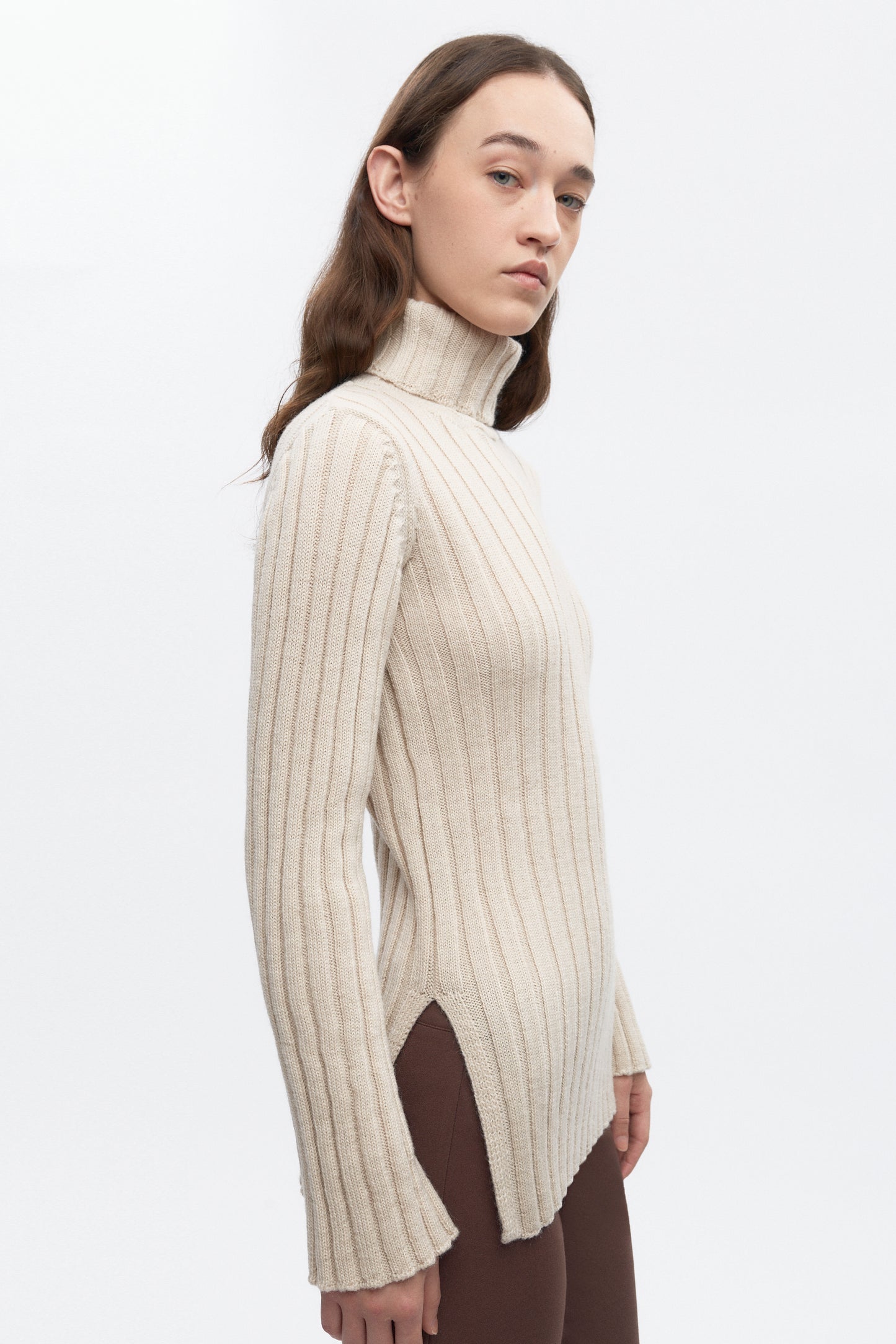 Women's 90's Turtleneck in Oat