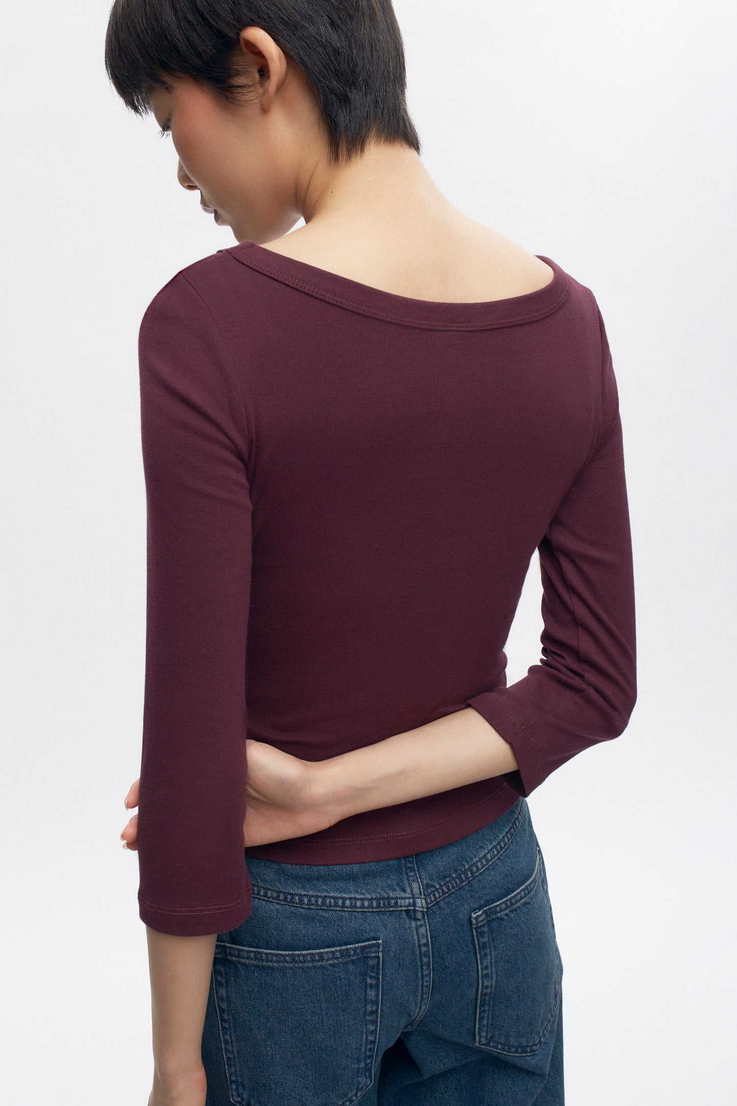 Women's Boatneck 3/4 Sleeve Top in Plum