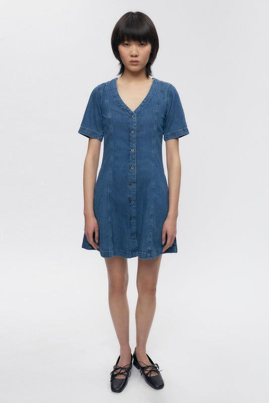 Women's Buttoned Dress in Mid Wash