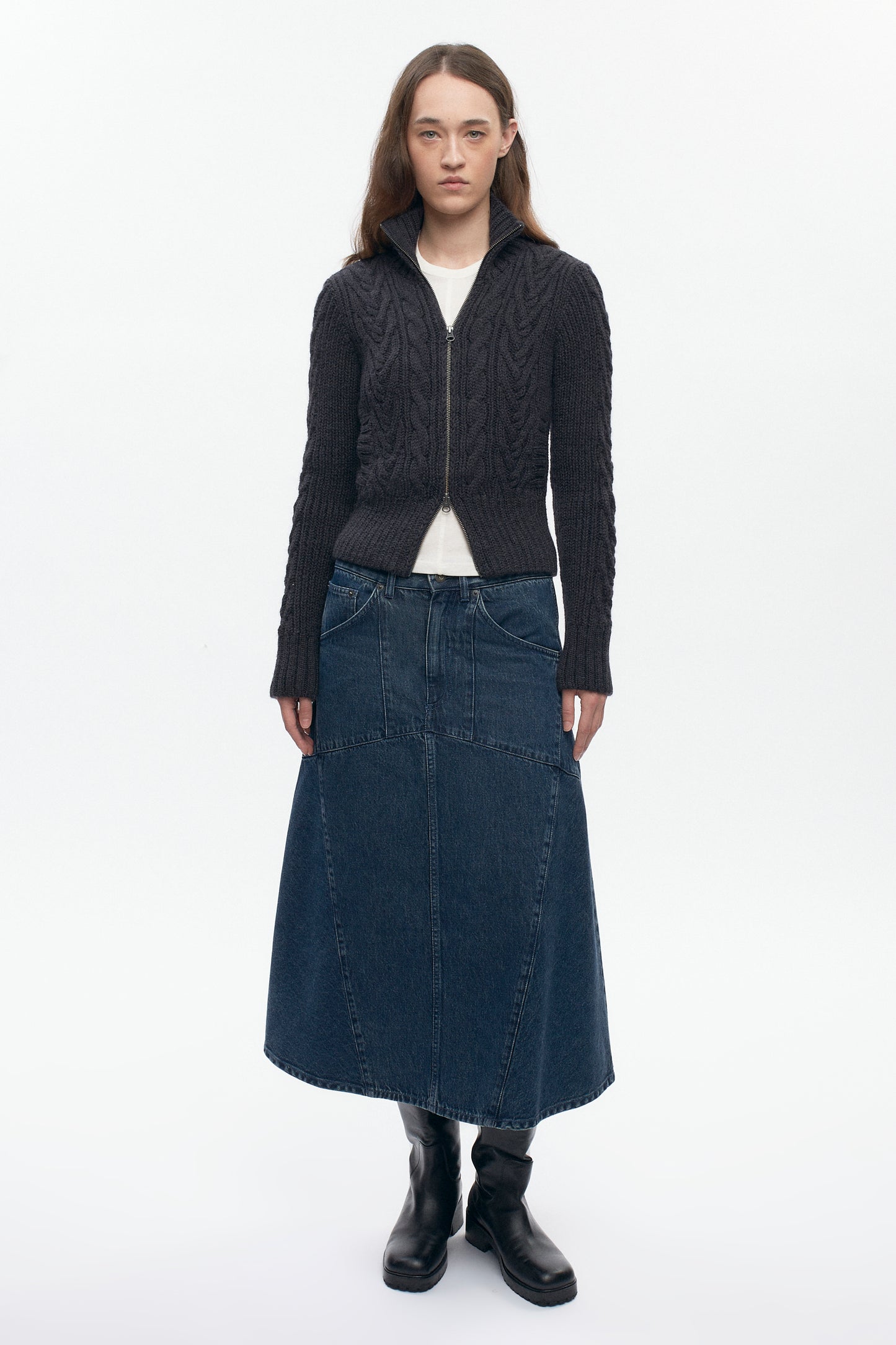 Women's Cable Zip Sweater in Dark Charcoal