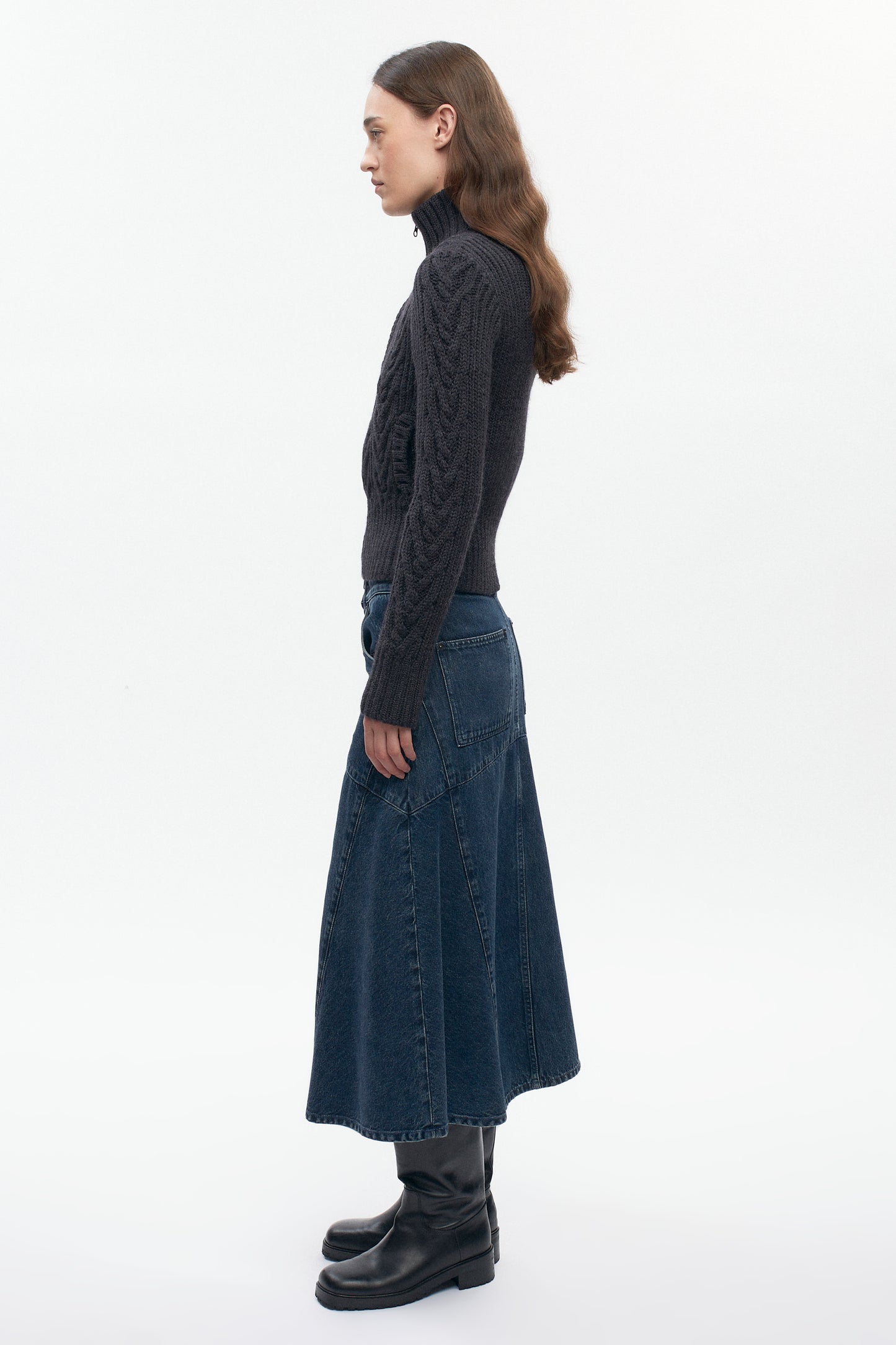 Women's Cable Zip Sweater in Dark Charcoal