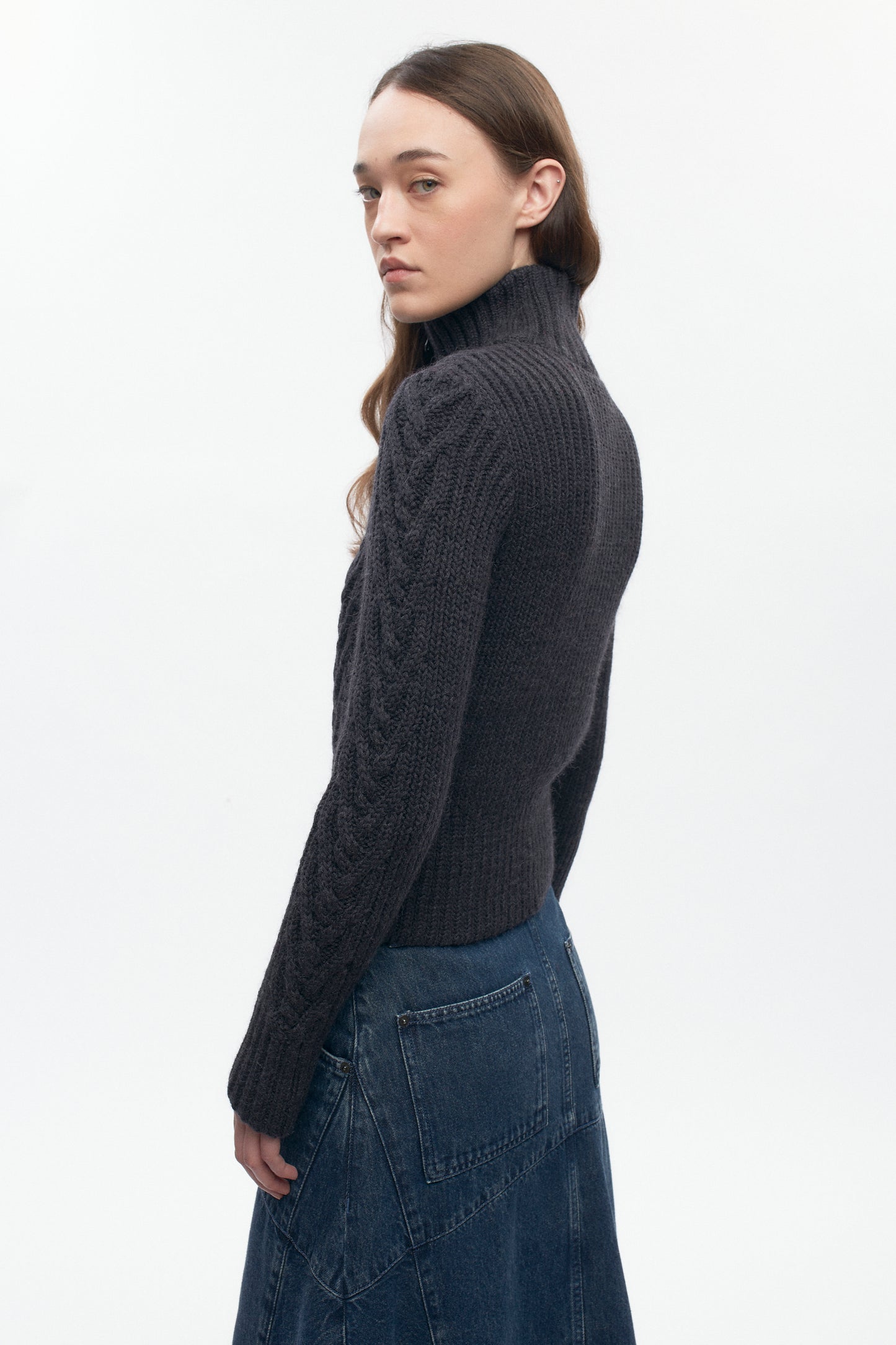 Women's Cable Zip Sweater in Dark Charcoal