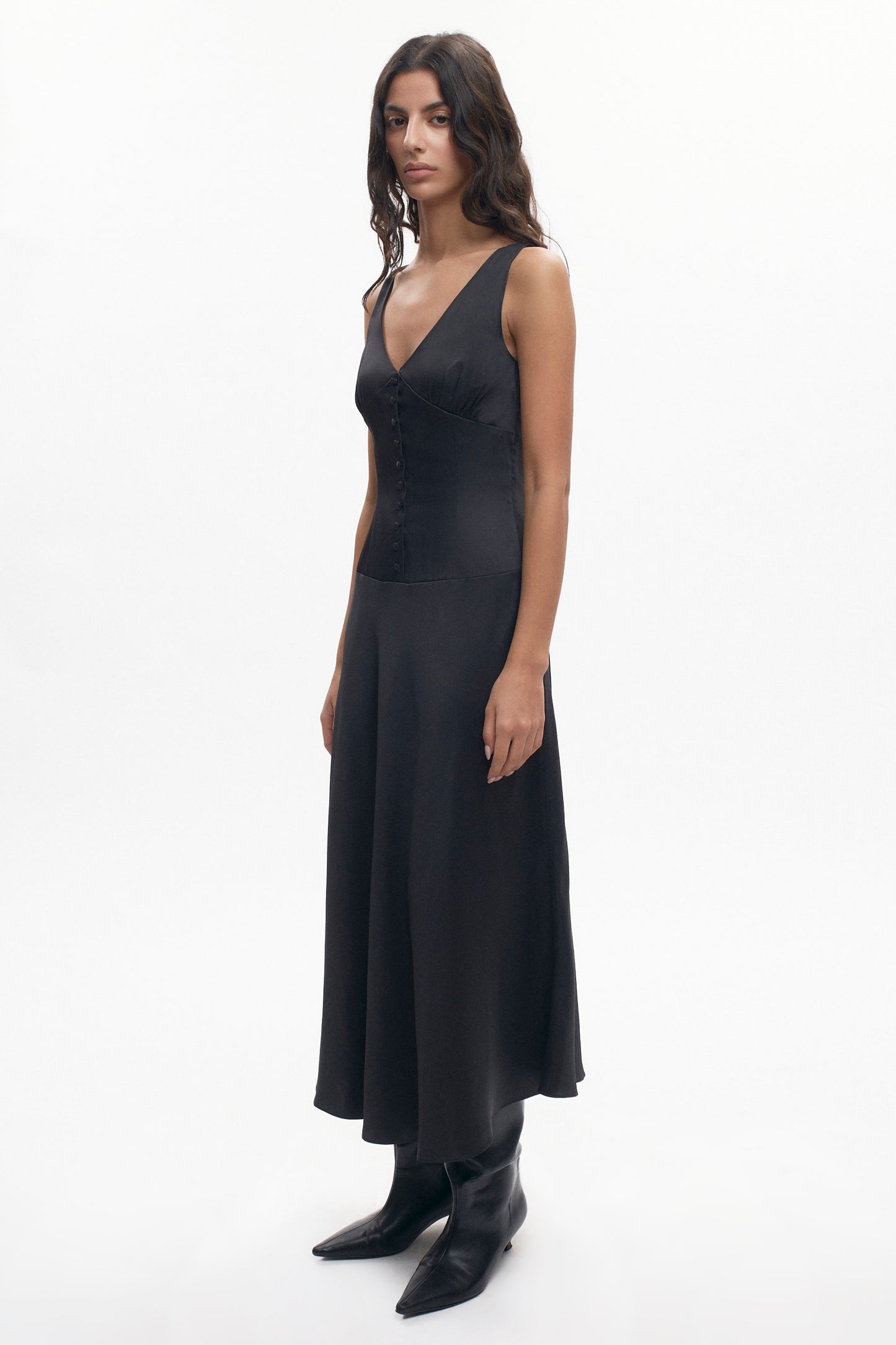 Women's Cleo Plunge Dress in Black