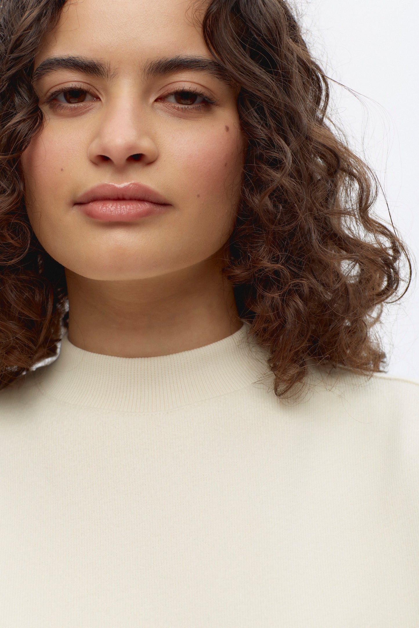 Women's Cozy Crewneck in Natural
