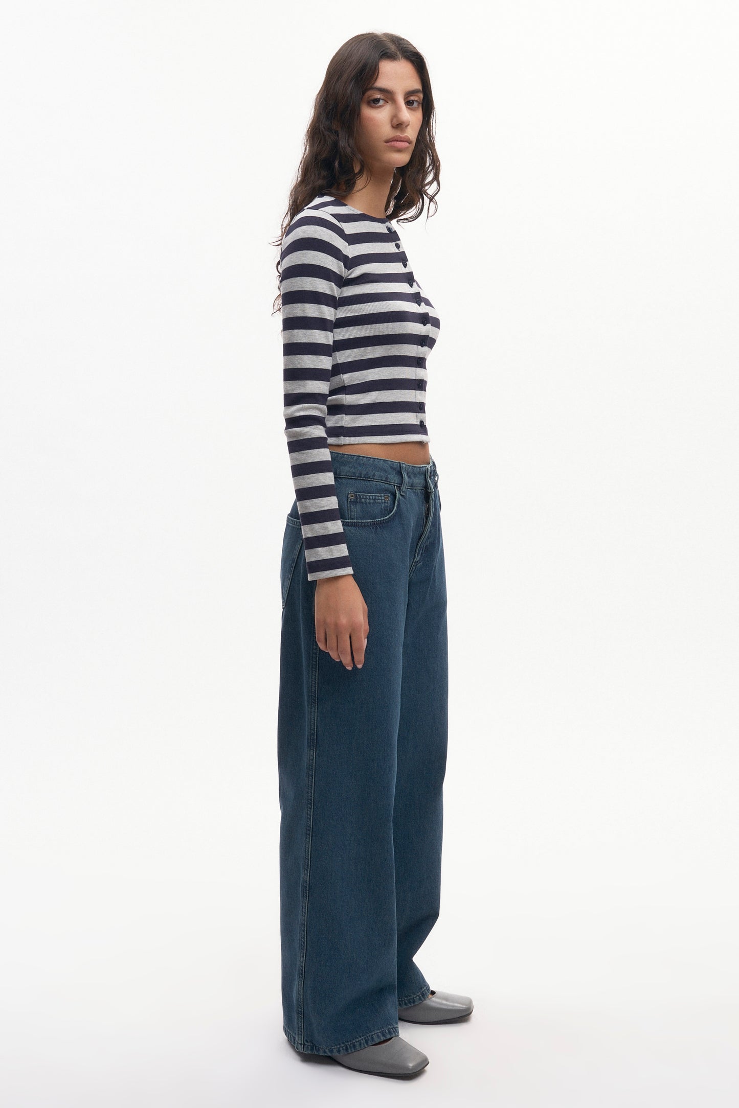 Women's Crew Neck Cardigan in Midnight/Heather Grey Stripe
