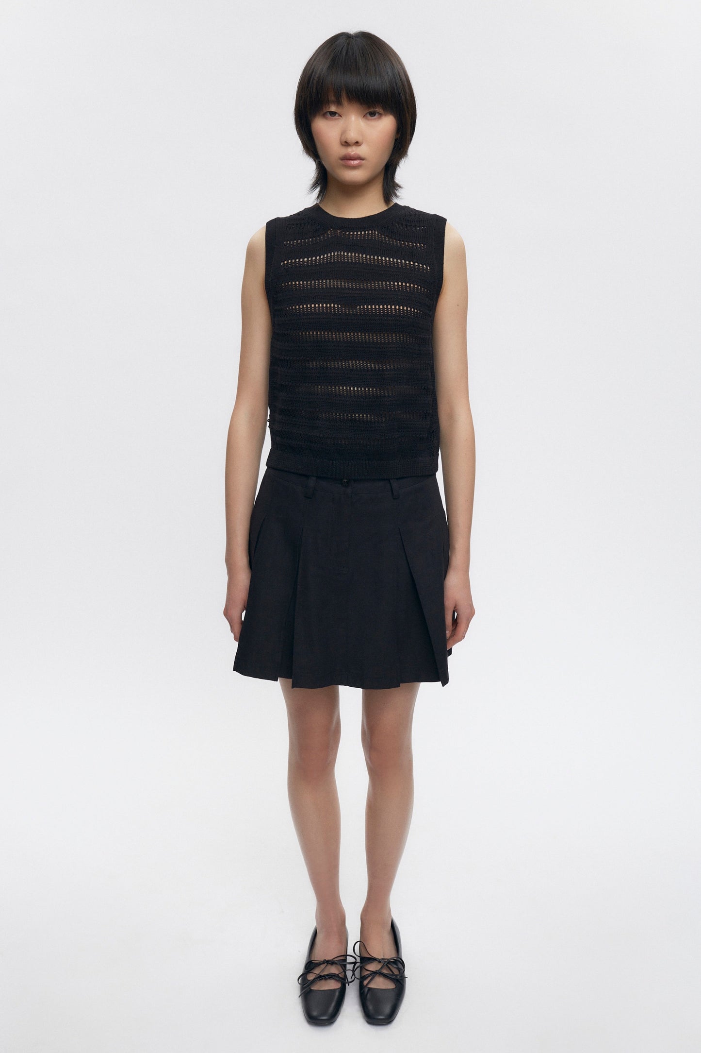 Women's Dendera Twill Pleated Mini in Black
