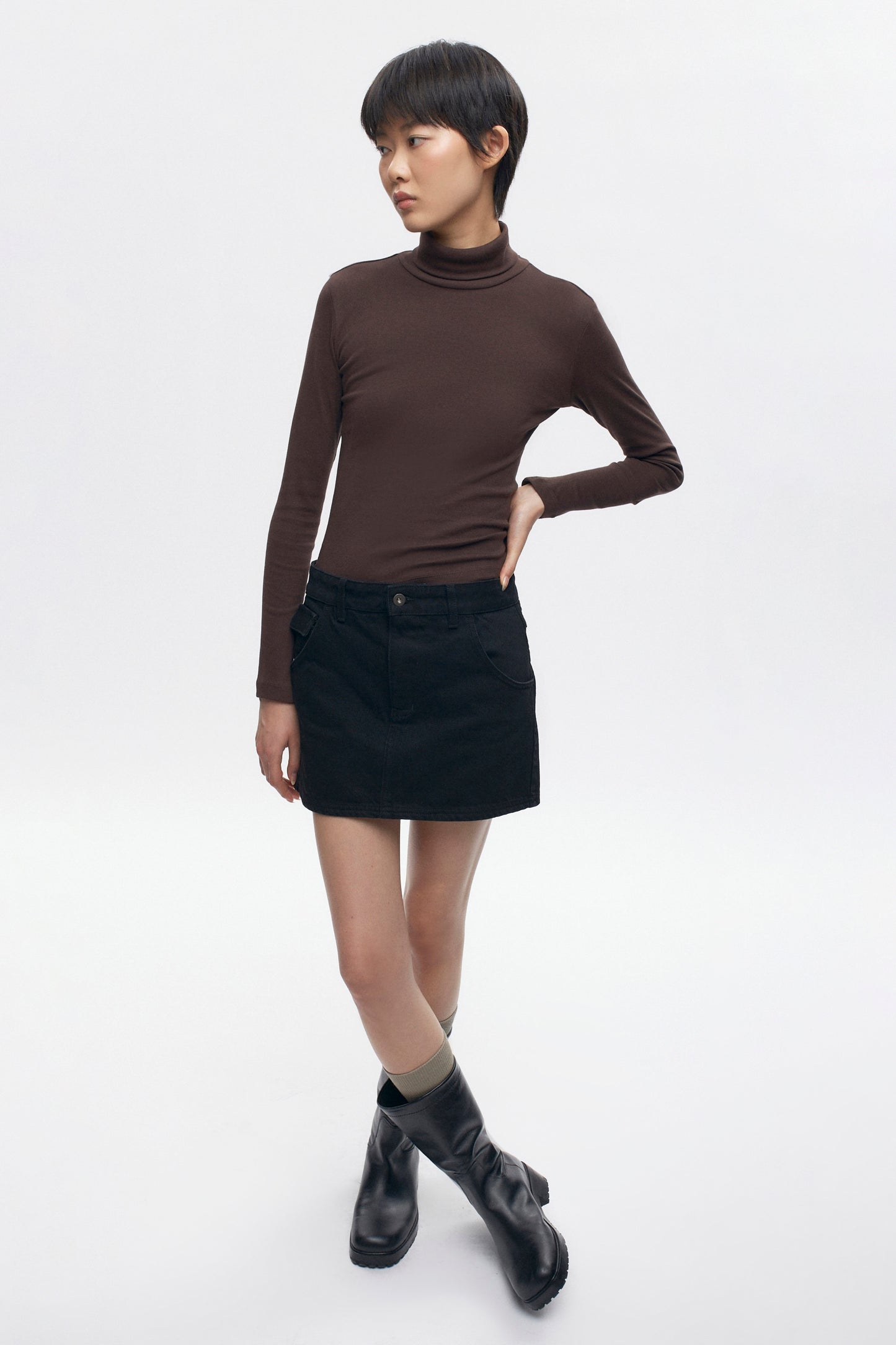 Women's Denim Mini Skirt in Black