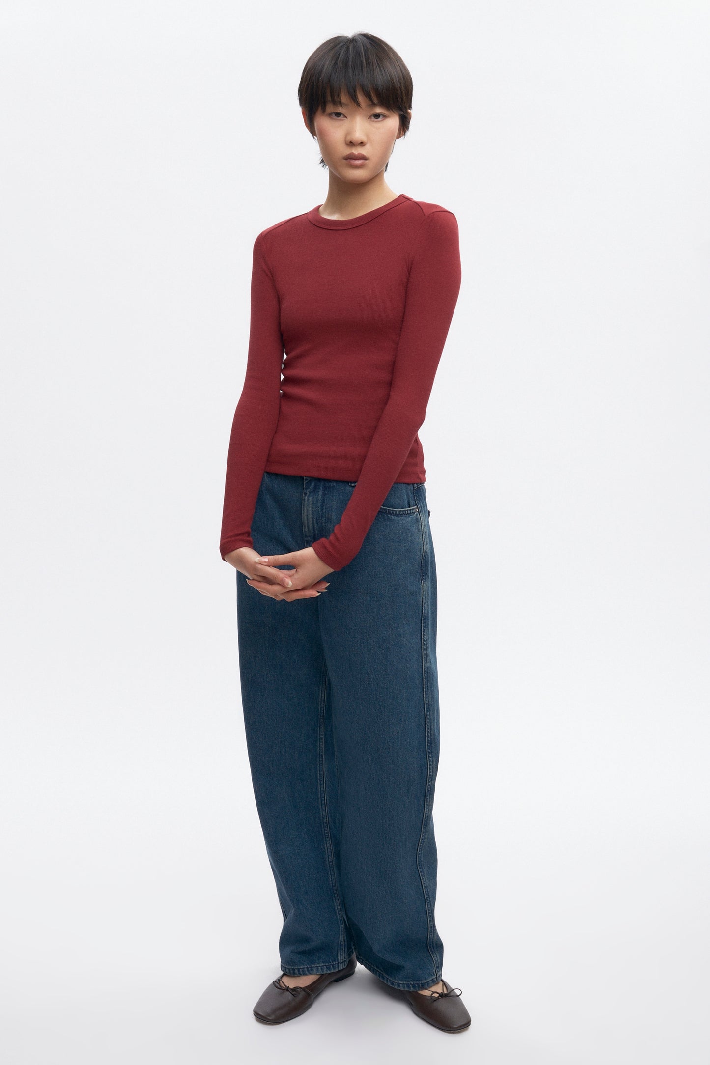 Women's Fitted Rib Longsleeve in Cabernet