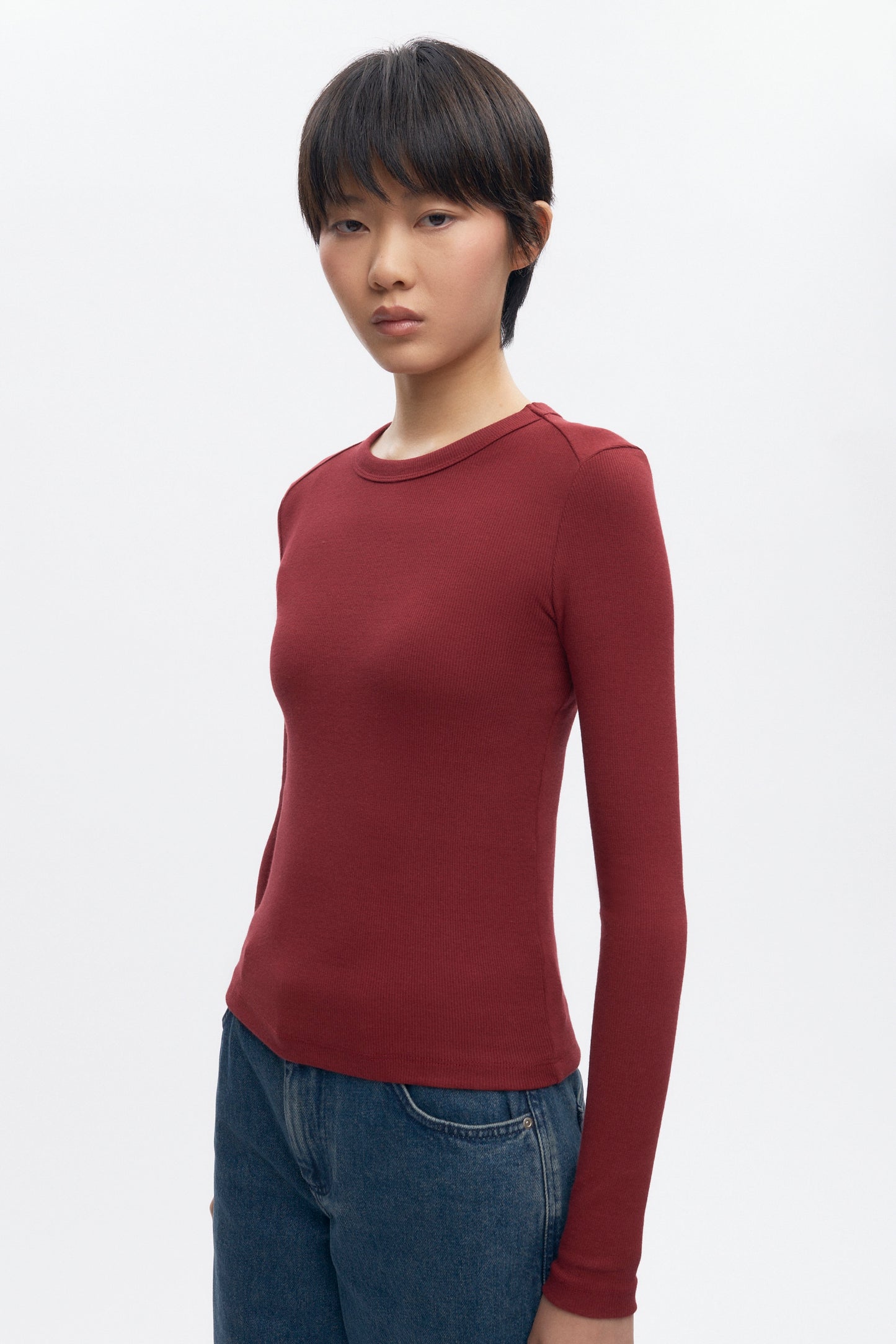 Women's Fitted Rib Longsleeve in Cabernet