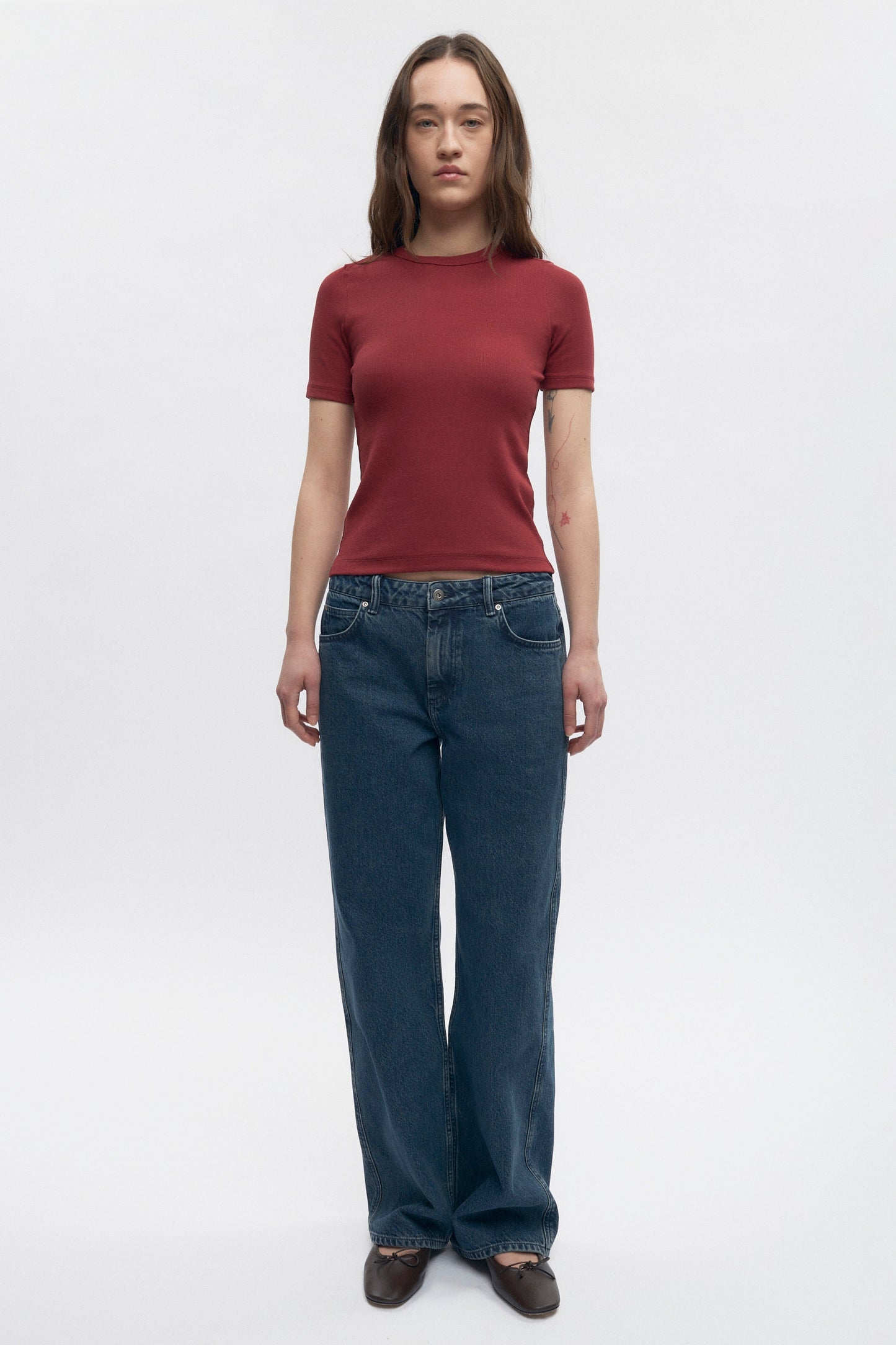 Women's Fitted Rib Tee in Sunstar Red