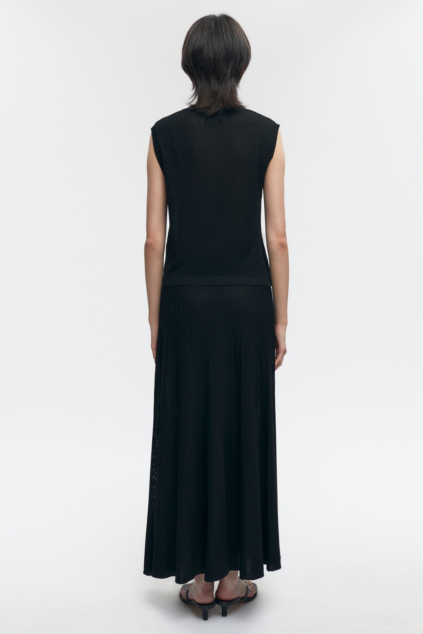 Women's Gezira Knit Skirt in Black