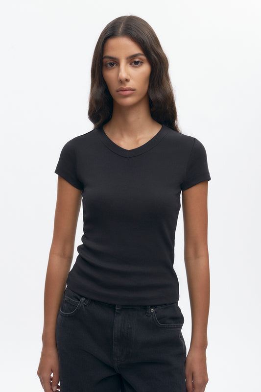 Women's High V-neck Tee in Black