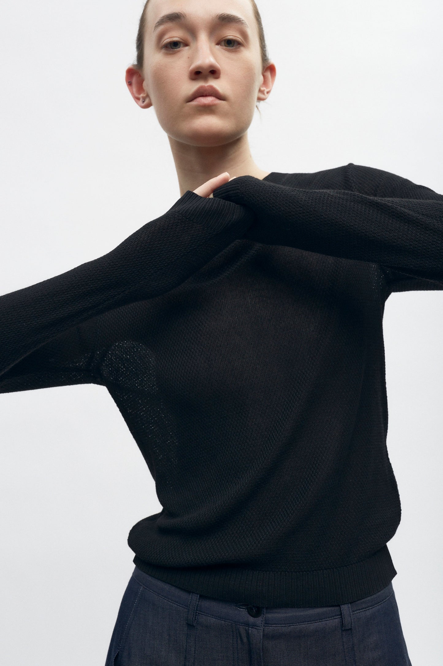 Women's Mesh Longsleeve in Black