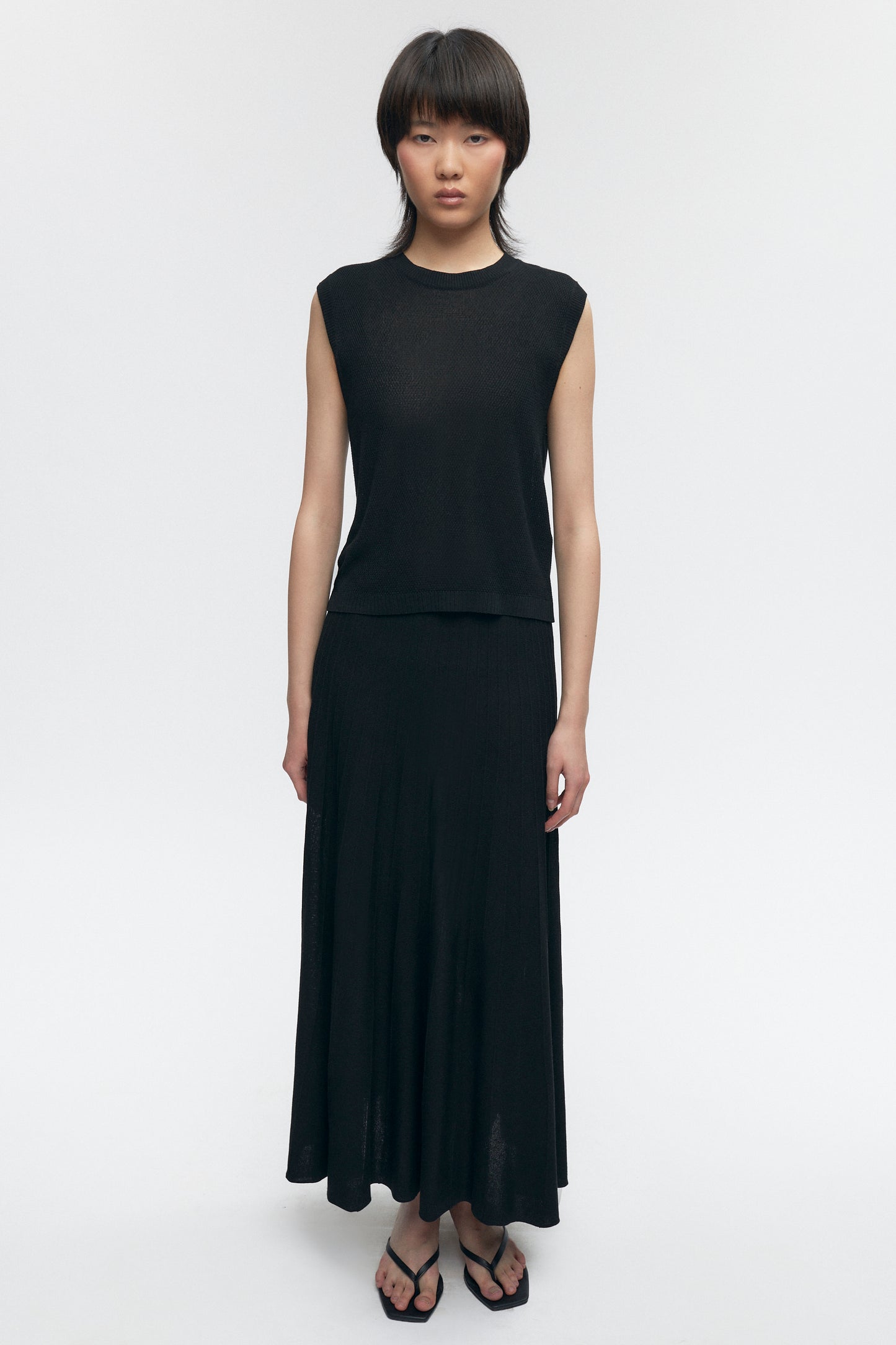 Women's Mesh Sleeveless Tee in Black