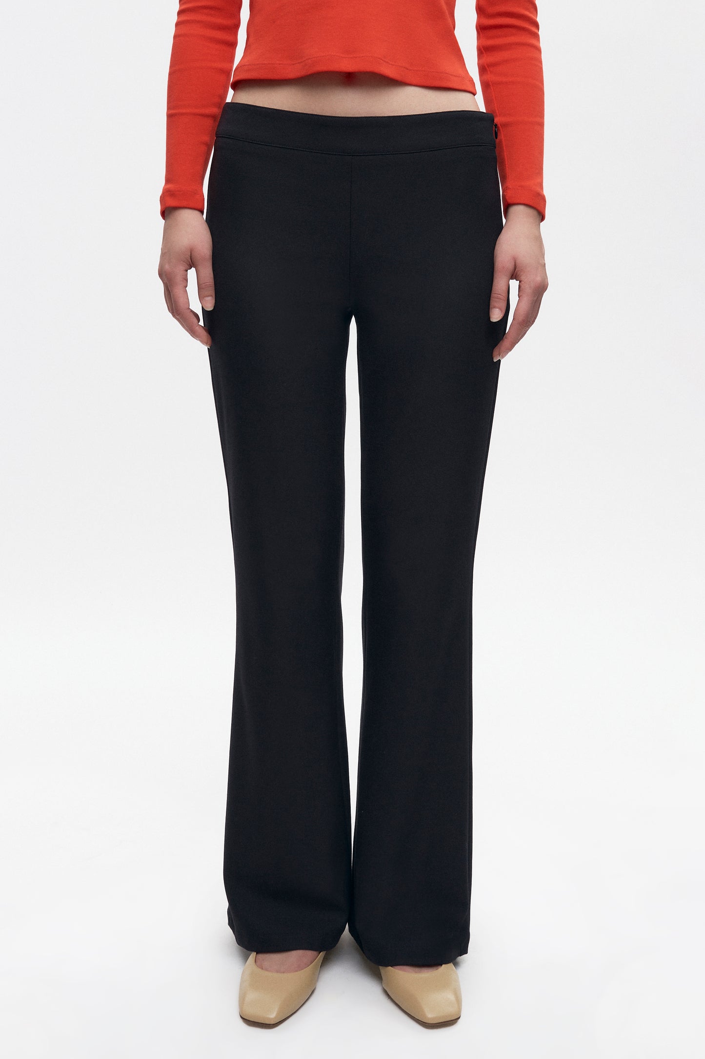Women's Mira Flat Front Pant in Black