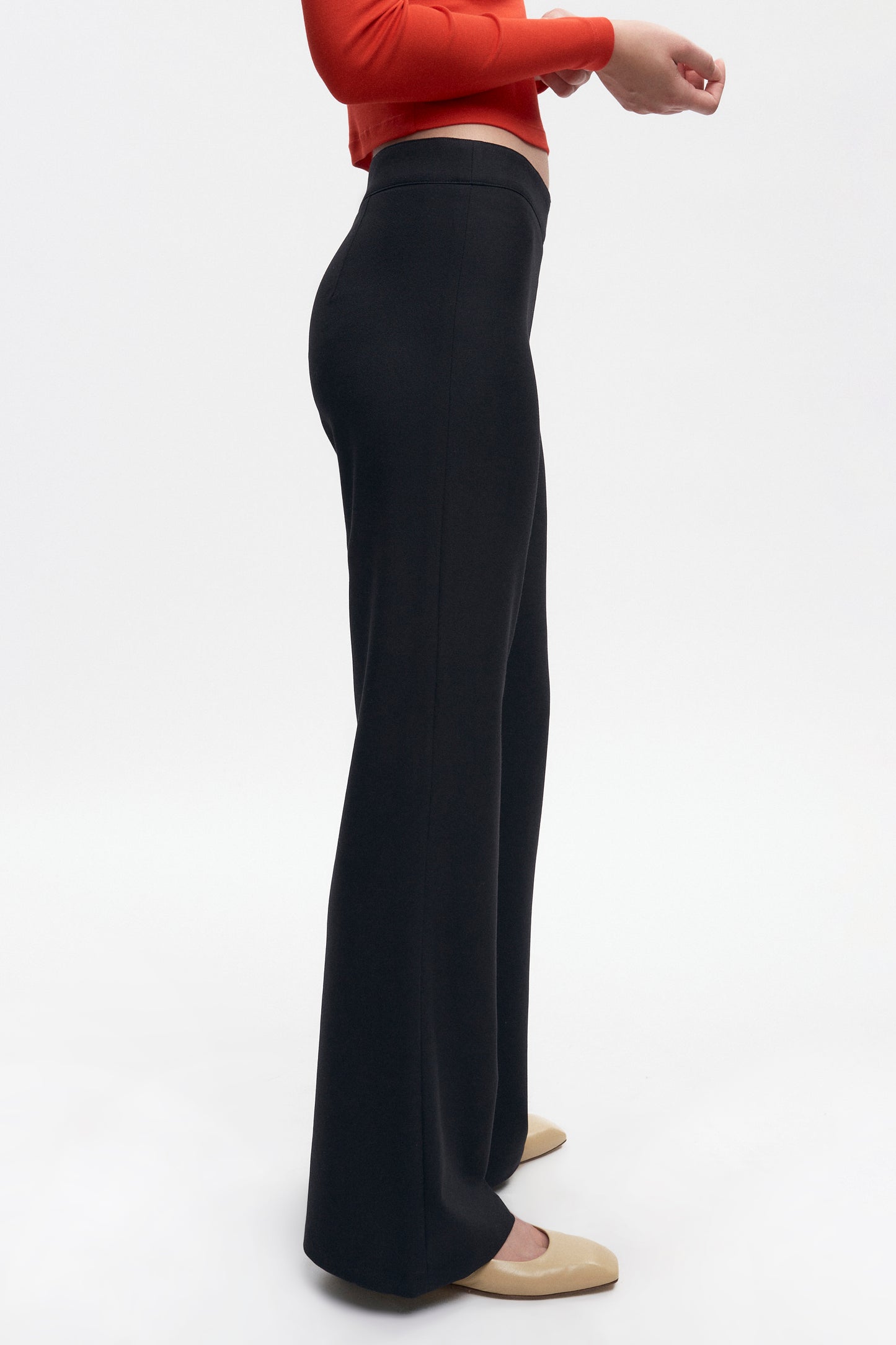 Women's Mira Flat Front Pant in Black
