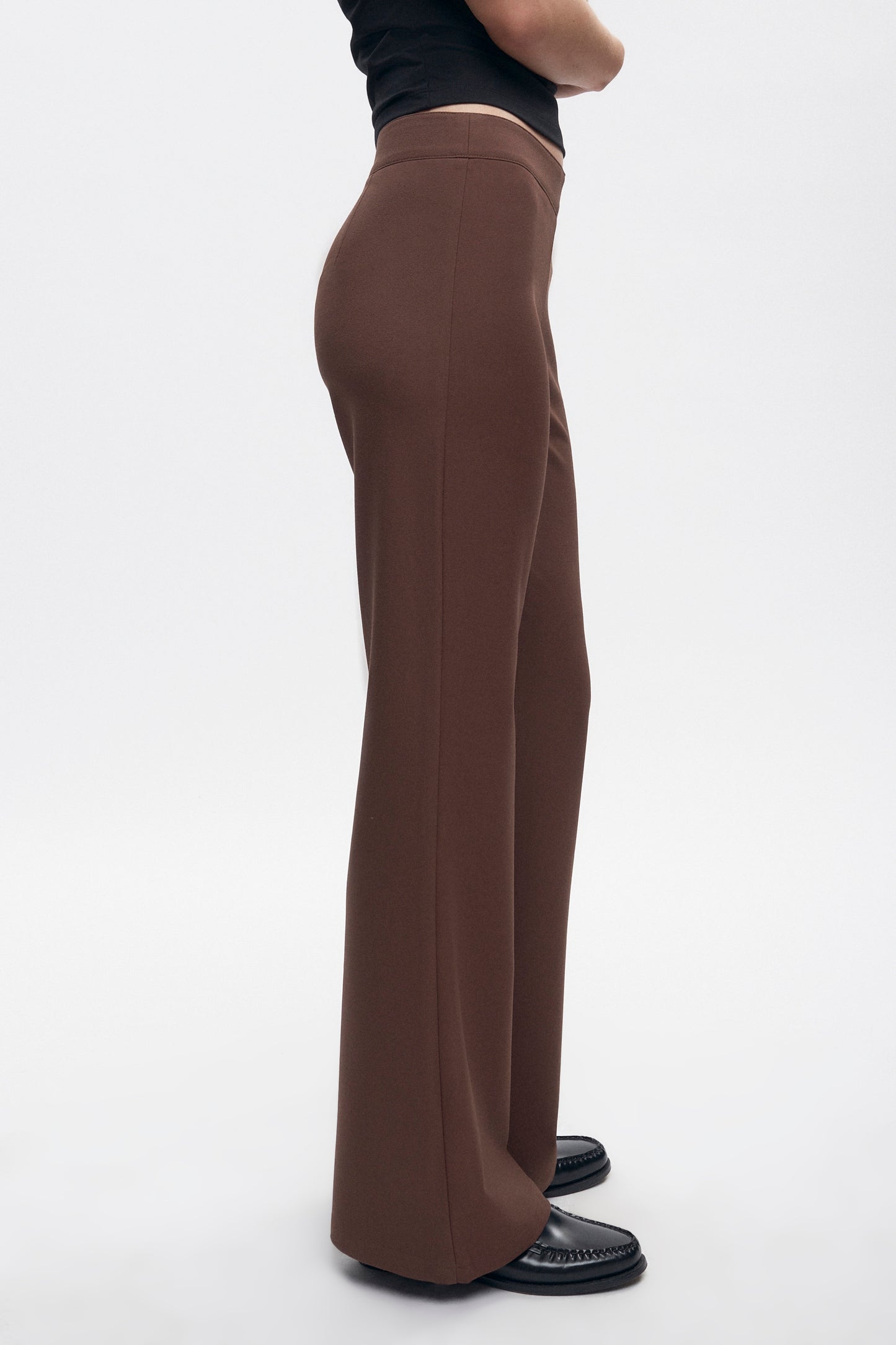 Women's Mira Flat Front Pant in Cocoa