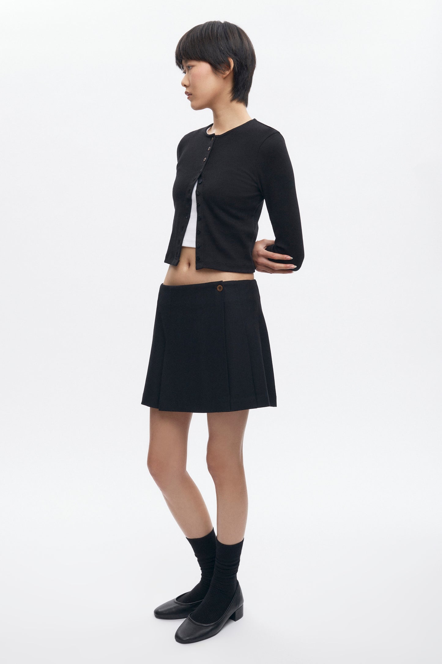 Women's Muna Pleated Mini Skirt in Black
