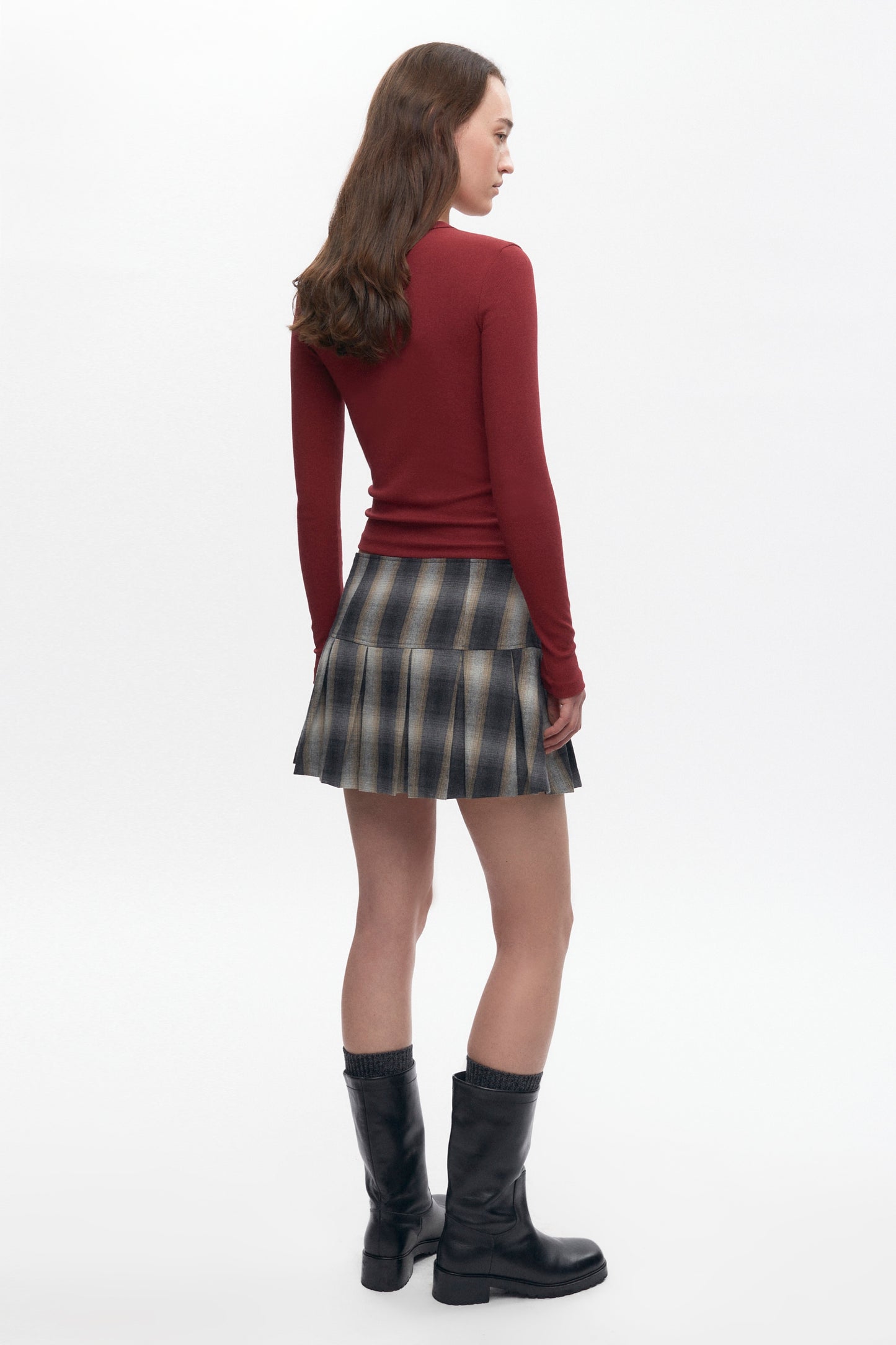 Women's Nadia Low Rise Mini Skirt in Sand Plaid