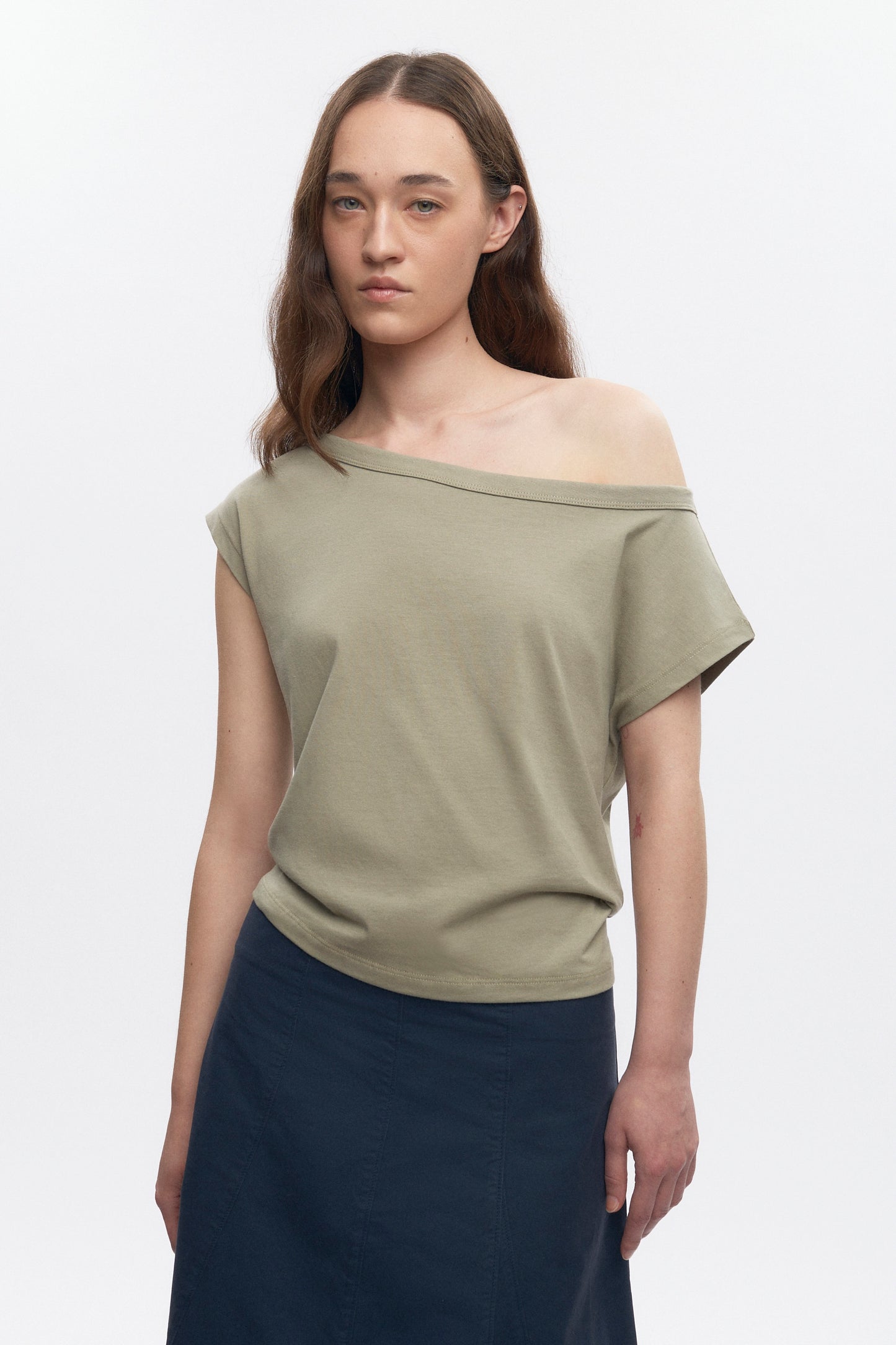Women's Off Shoulder Tee in Desert