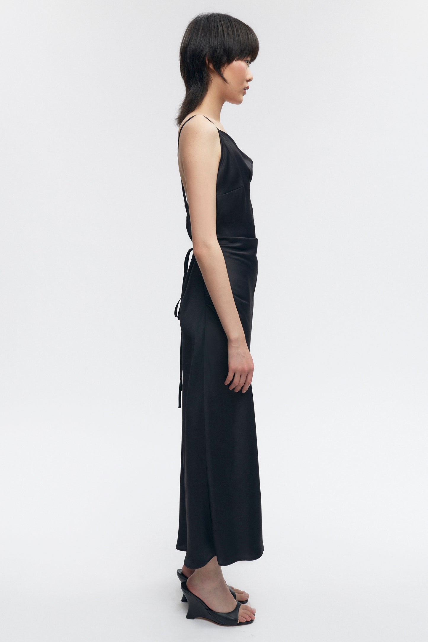 Women's Osiris Dress in Black