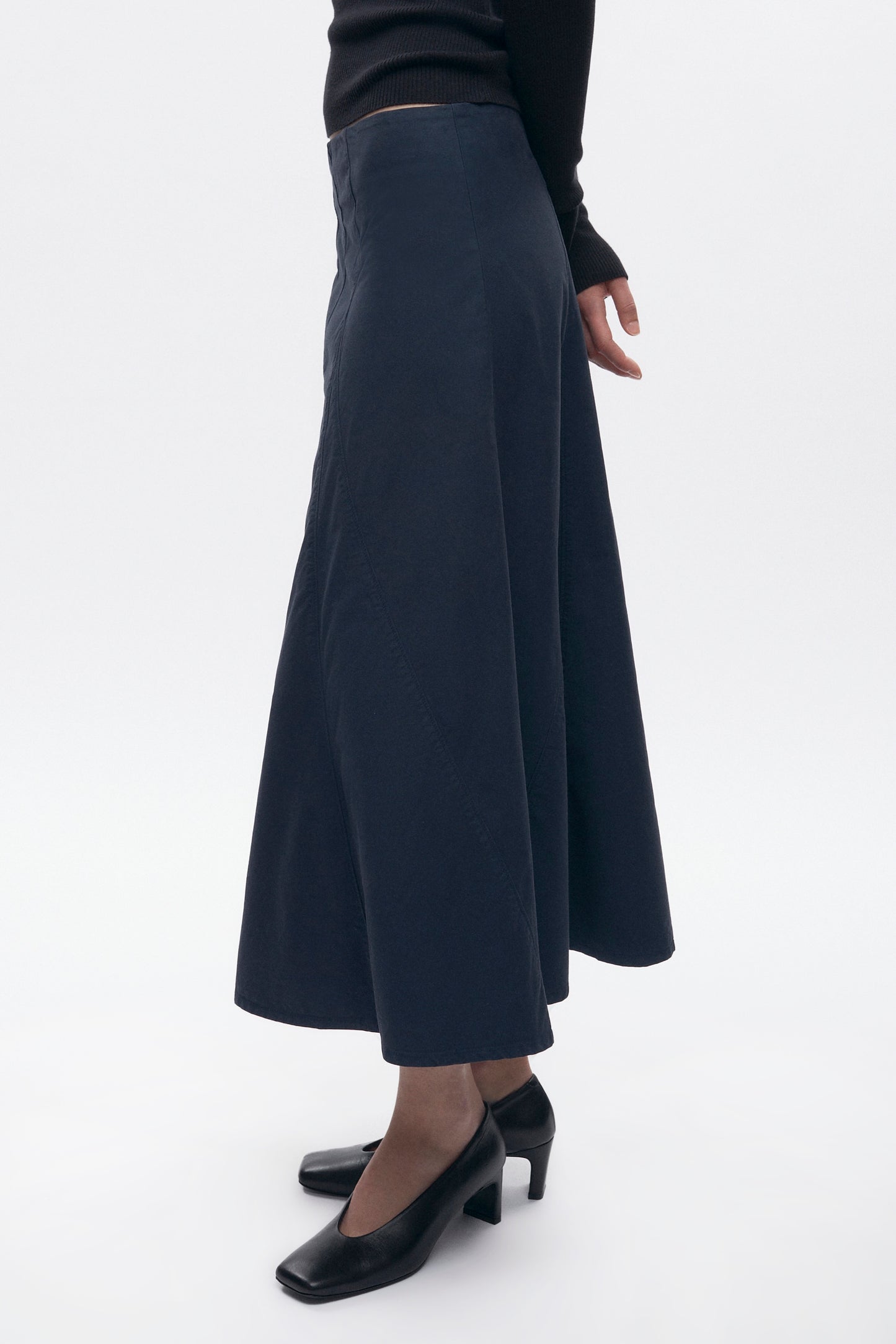 Women's Paper Touch Skirt in Midnight