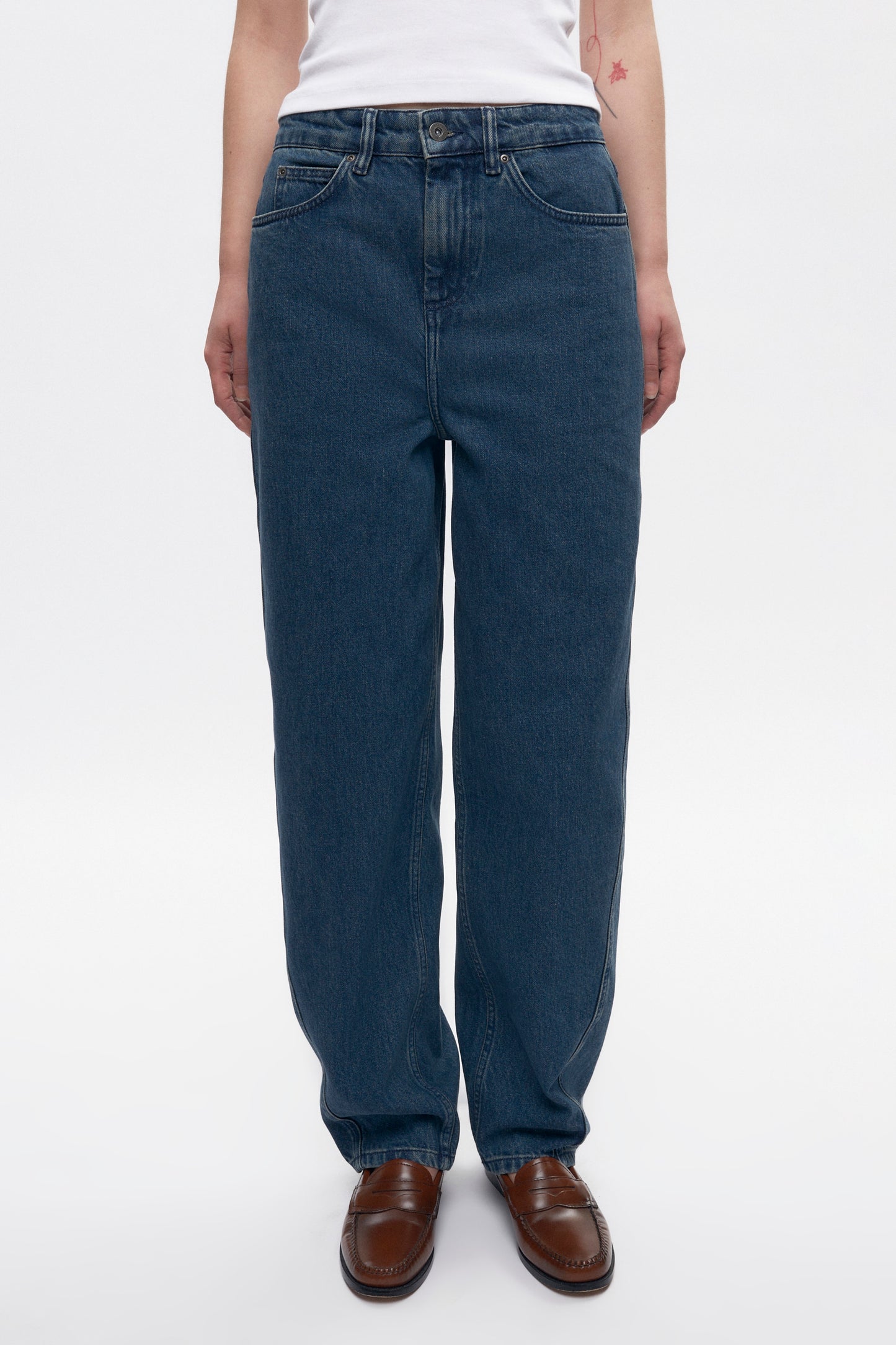 Women's Philae Denim in Medium Wash