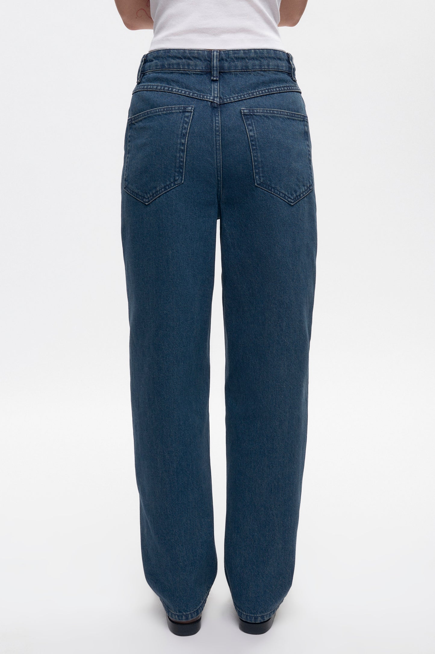 Women's Philae Denim in Medium Wash