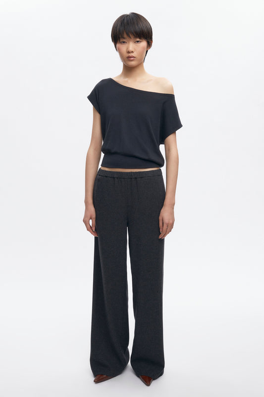 Women's Wool Pull on Pant in Charcoal