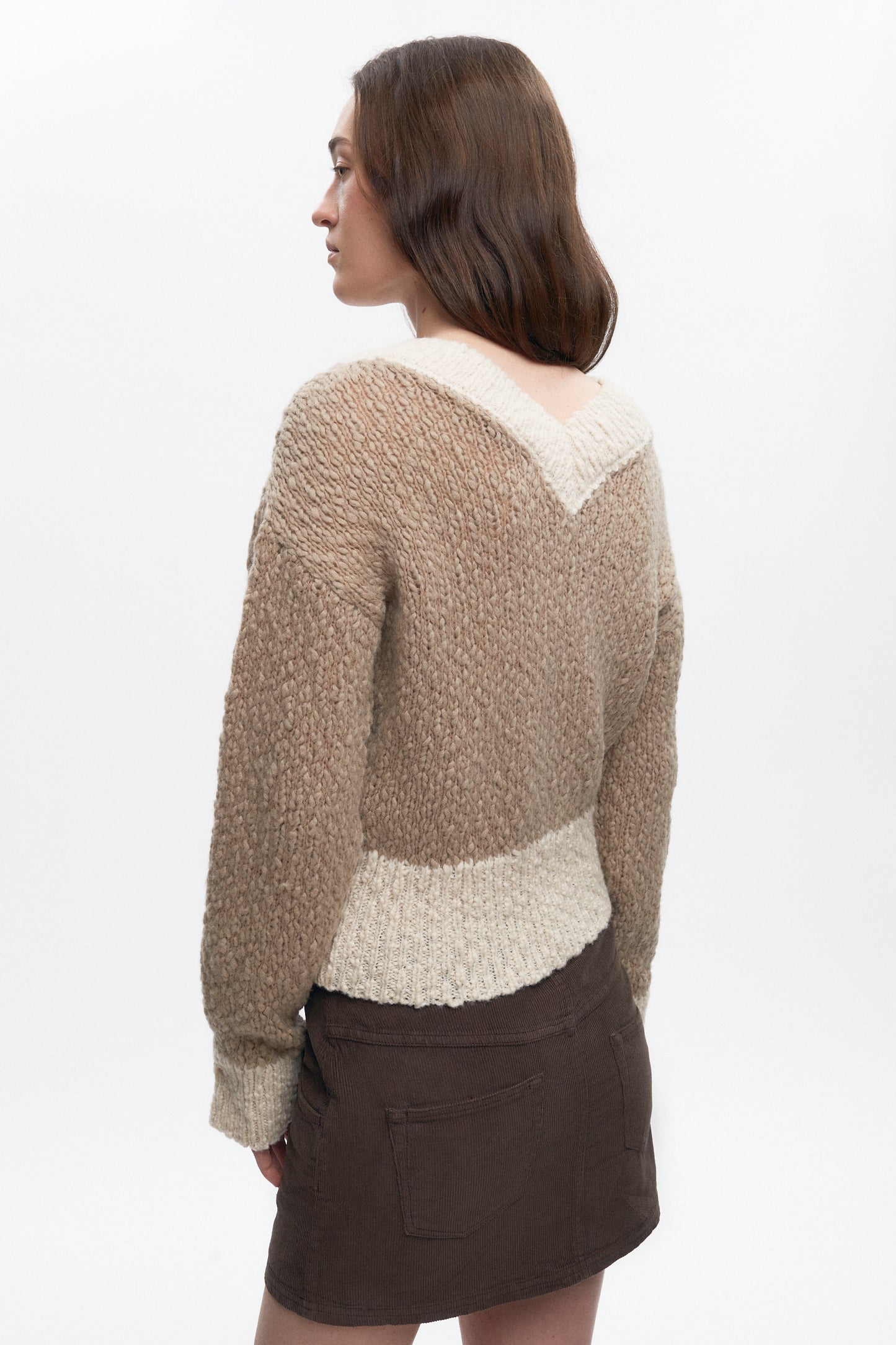 Women's Sia V-neck Sweater in Dove/Marshmallow