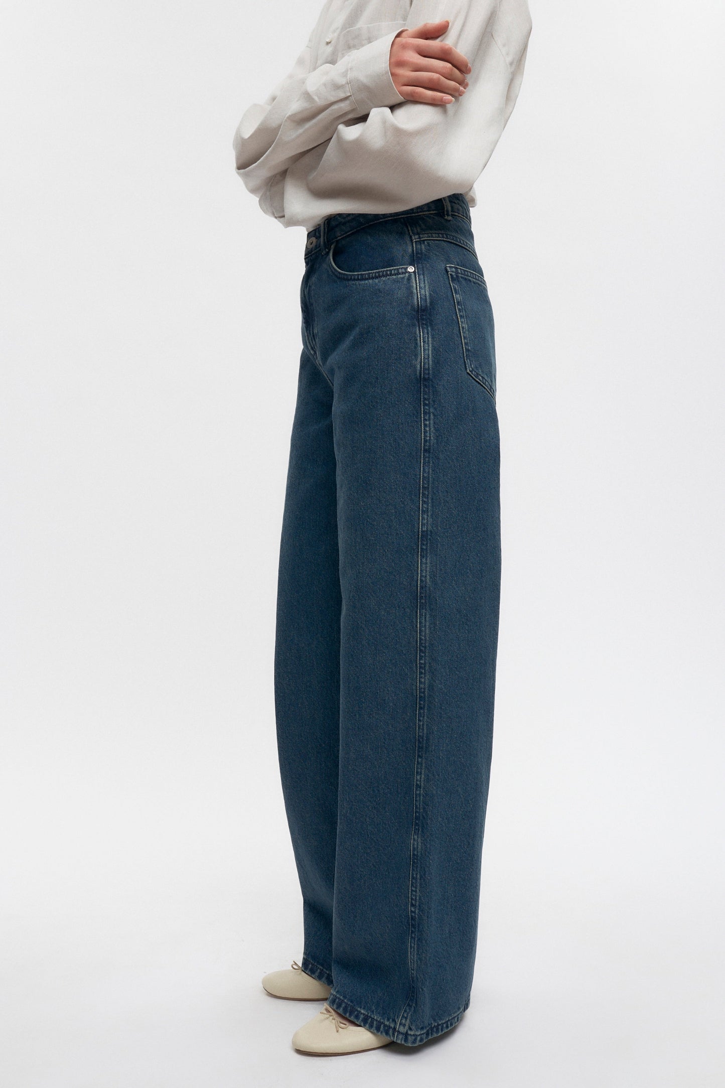 Women's Sinai Denim in Mid Wash