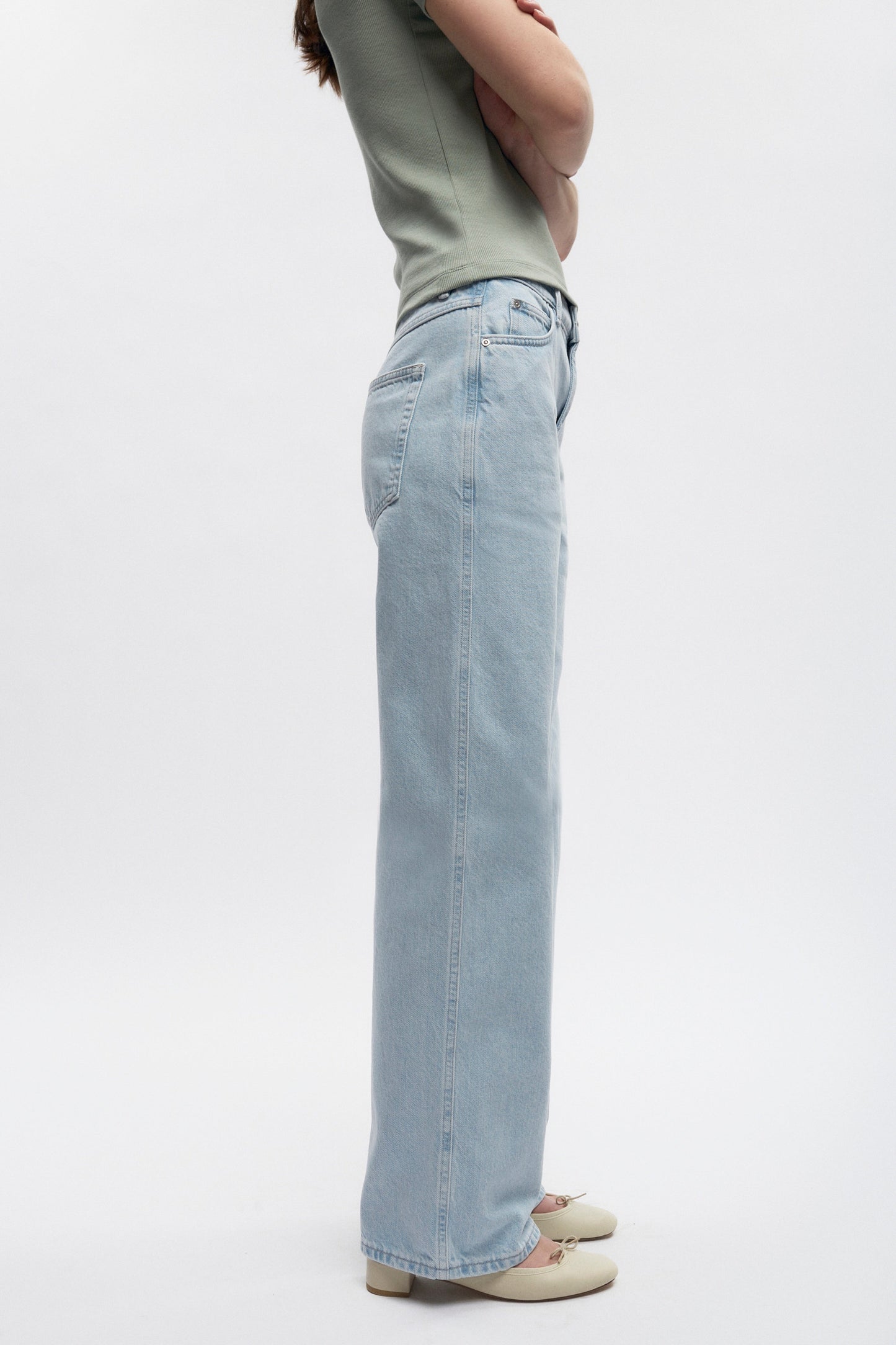 Women's Taba Denim in Light Wash