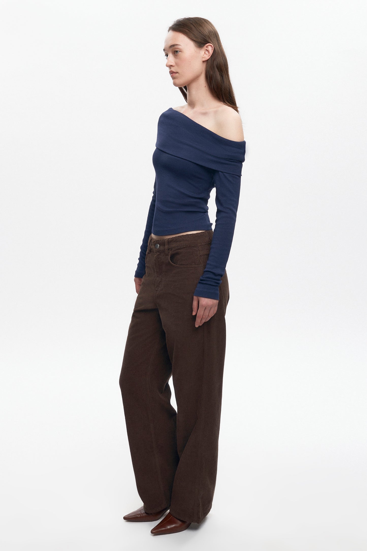 Women's Zahra Off Shoulder Longsleeve in Midnight