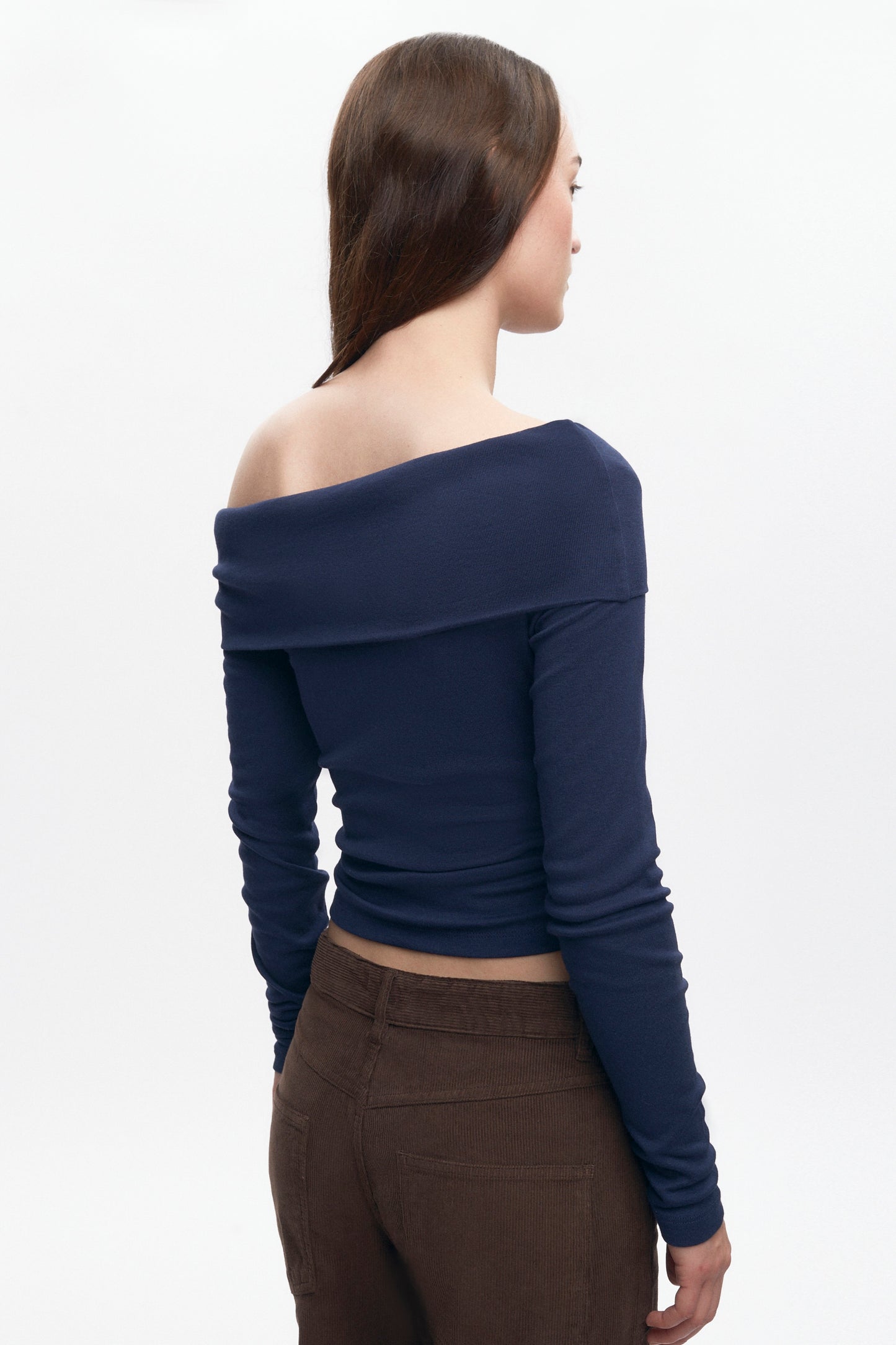 Women's Zahra Off Shoulder Longsleeve in Midnight
