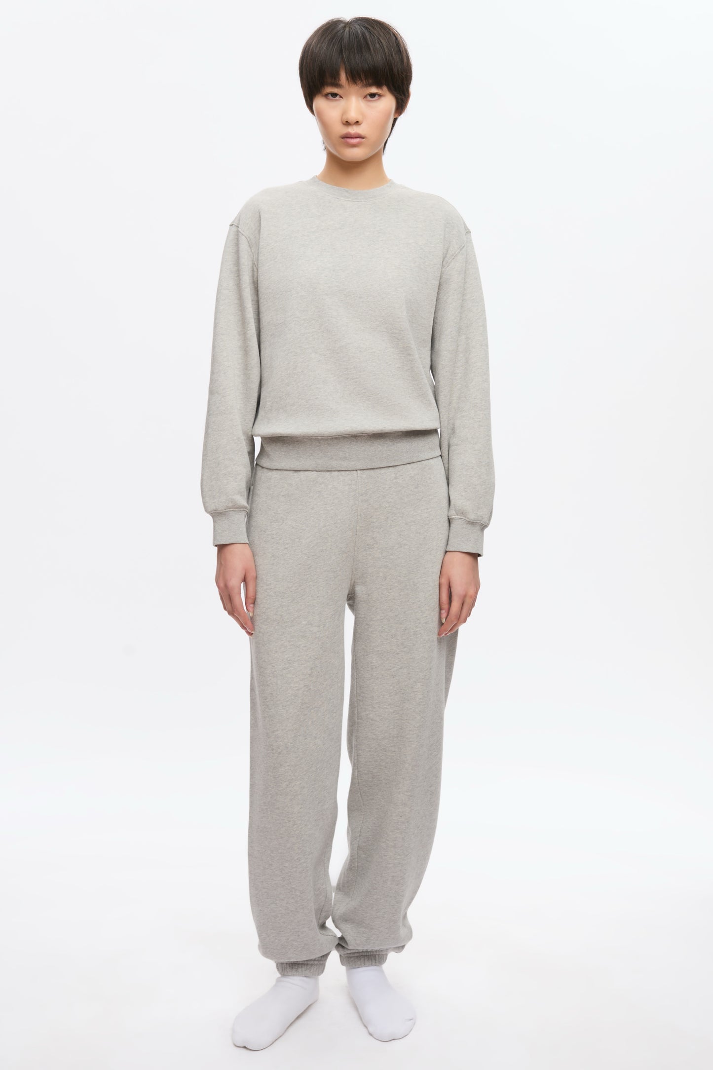 Women's Essential Sweatpant in Heather Grey